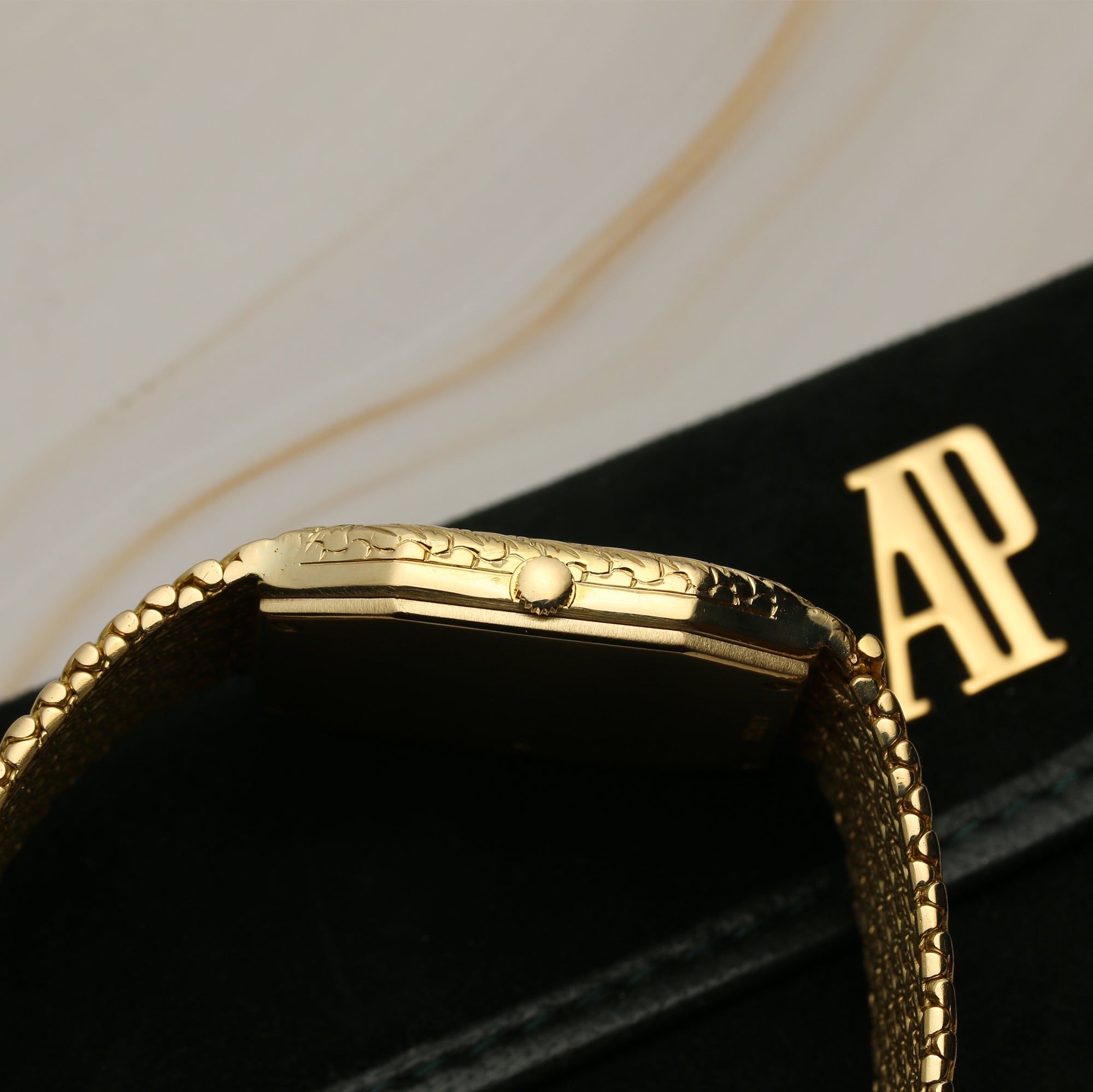 Audemars Piguet 18K Yellow Gold Second hand Watch Collectors 3