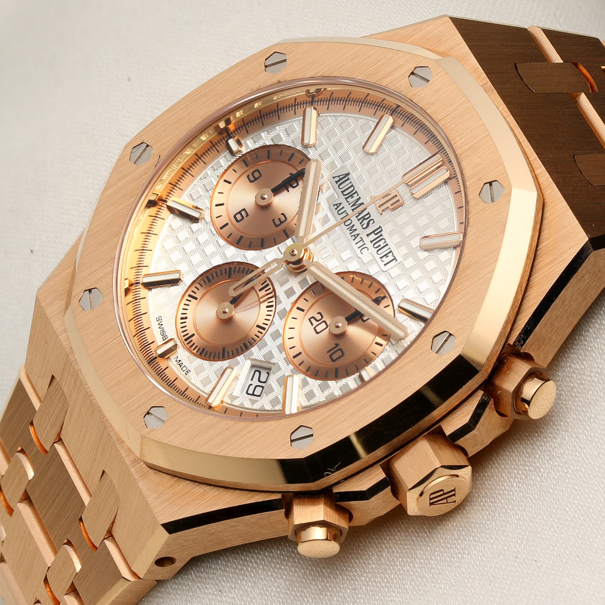 Audemars Piguet Royal Oak Offshore 18K Rose Gold Second Hand Watch Collectors 4_