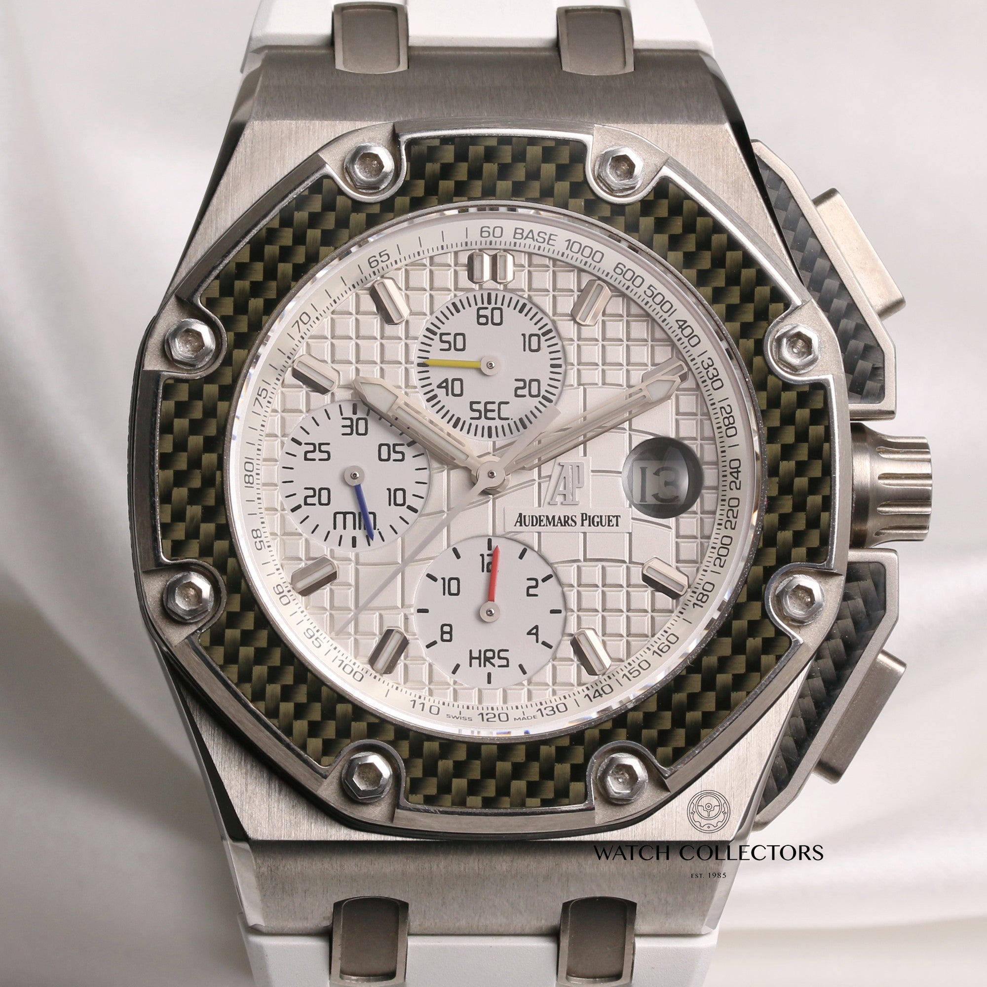 Audemars-Piguet-Royal-Oak-Offshore-Juan-Pablo-Montoya-Limited-Edition-26030IO.OO_.D001IN.01-Second-Hand-Watch-Collectors-2