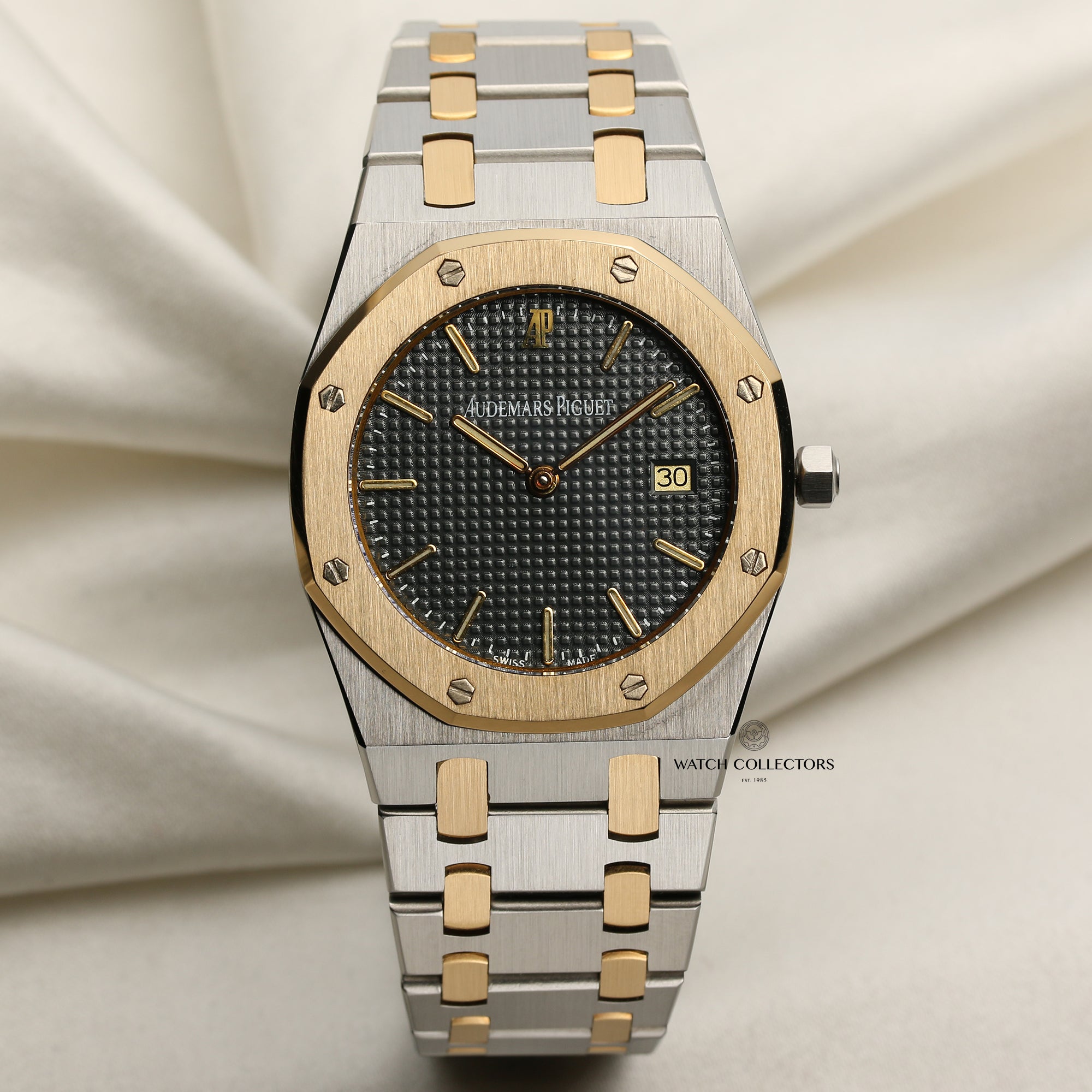 Audemars Piguet Royal Oak Steel & Gold Second Hand Watch Collectors 1