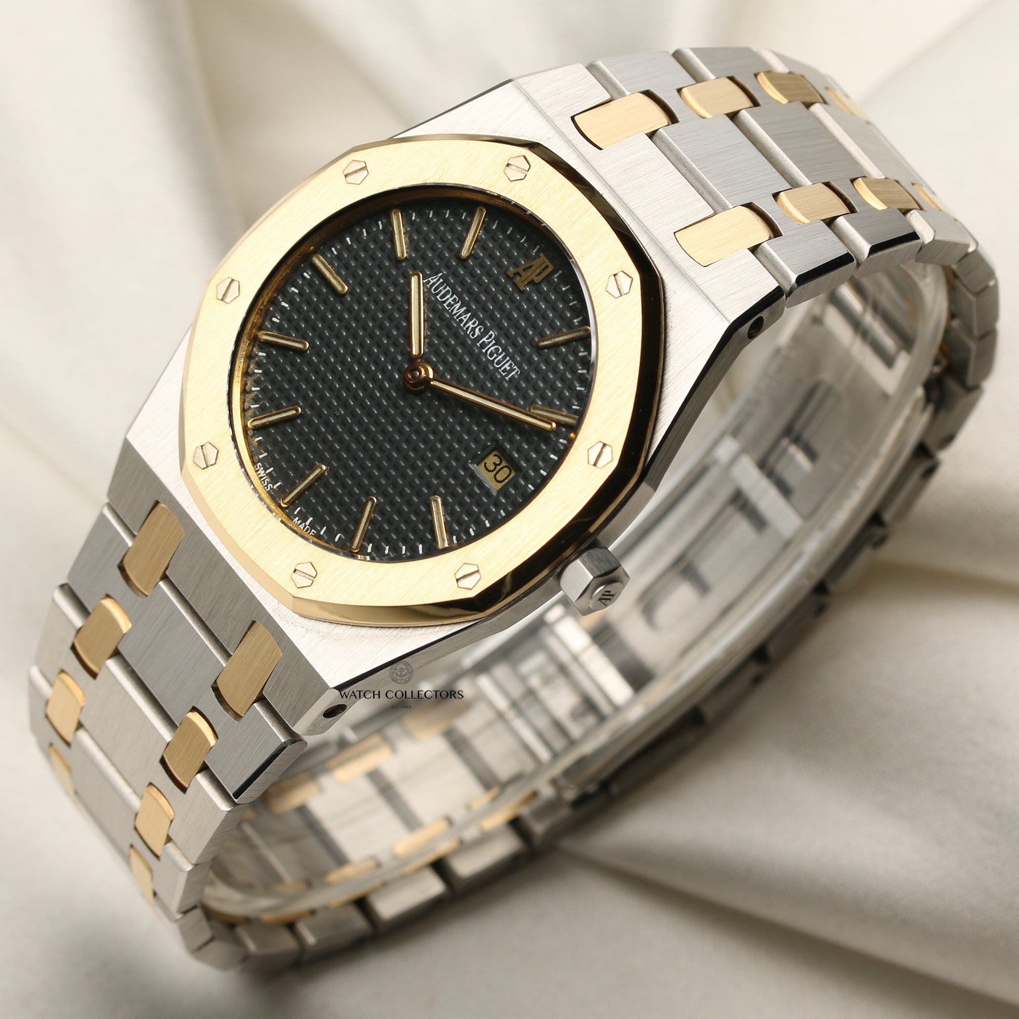Audemars Piguet Royal Oak Steel & Gold Second Hand Watch Collectors 3