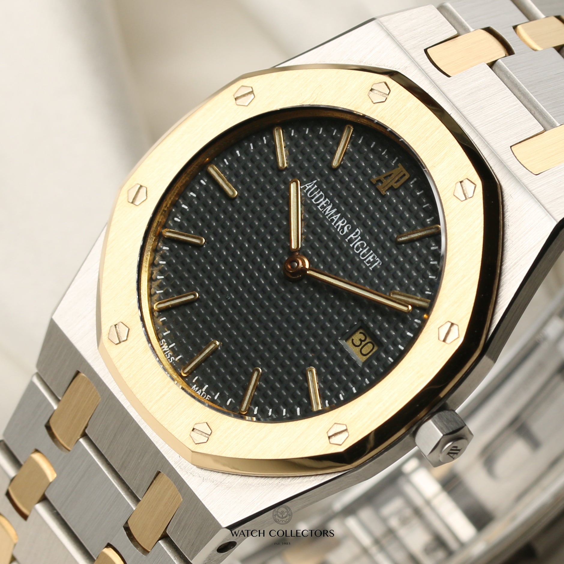 Audemars Piguet Royal Oak Steel & Gold Second Hand Watch Collectors 4