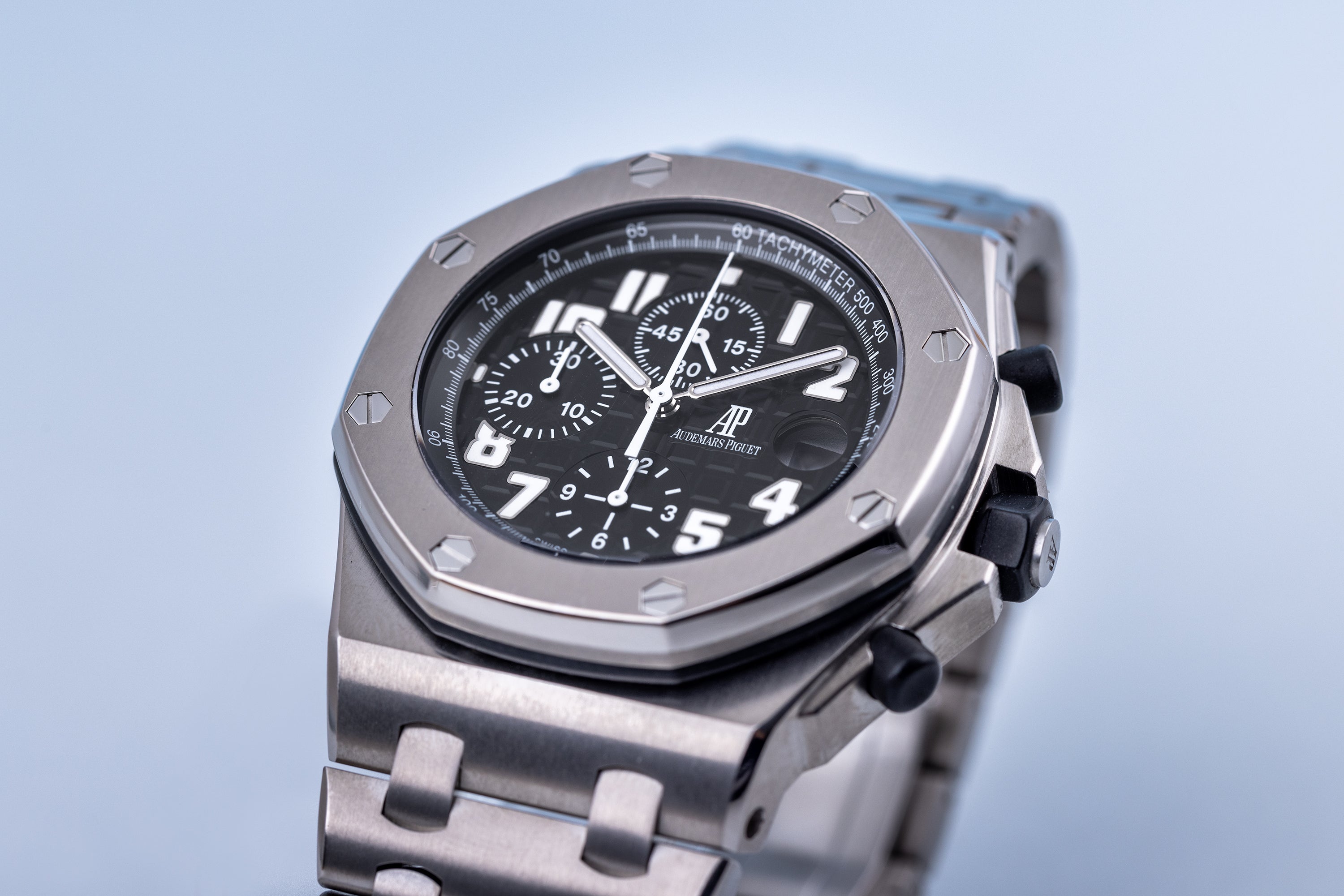 Audemars Piguet Royal Oak Offshore Chronograph | REF. 25721TI.OO.1000TI.06.A | Stainless Steel