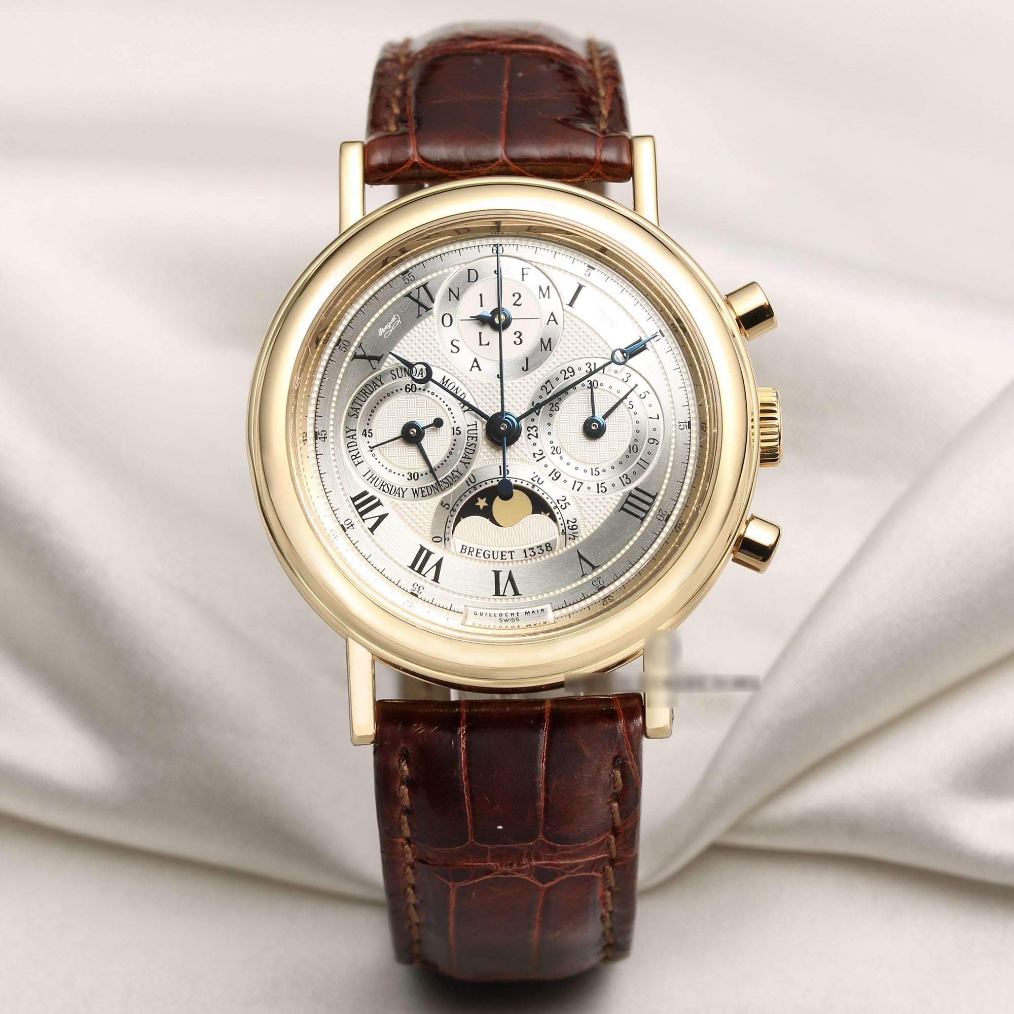 Breguet-Perpetual-Calender-18K-Yellow-Gold-Second-Hand-watch-Collectors-1