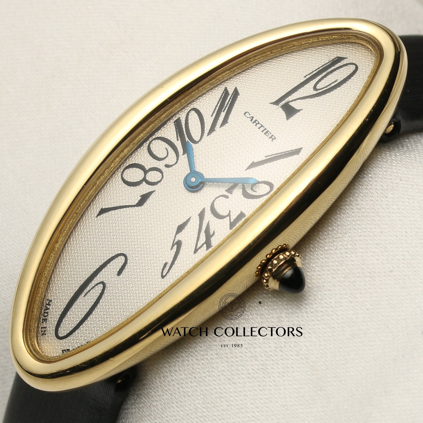 Cartier Allongee Baignoire 18K Yellow Gold Second Hand Watch Collectors 4