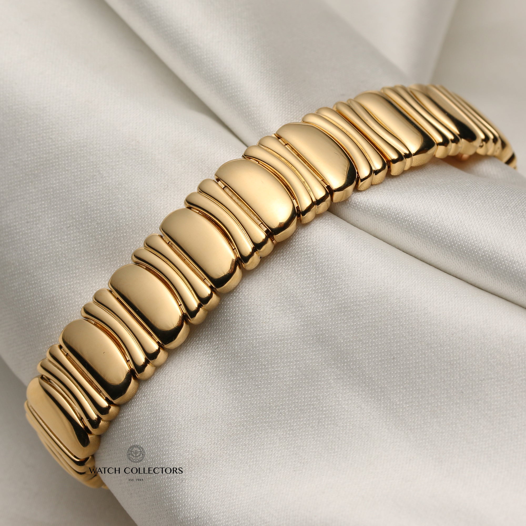 Cartier Baignoire 18K Yellow Gold Second Hand Watch Collectors 7