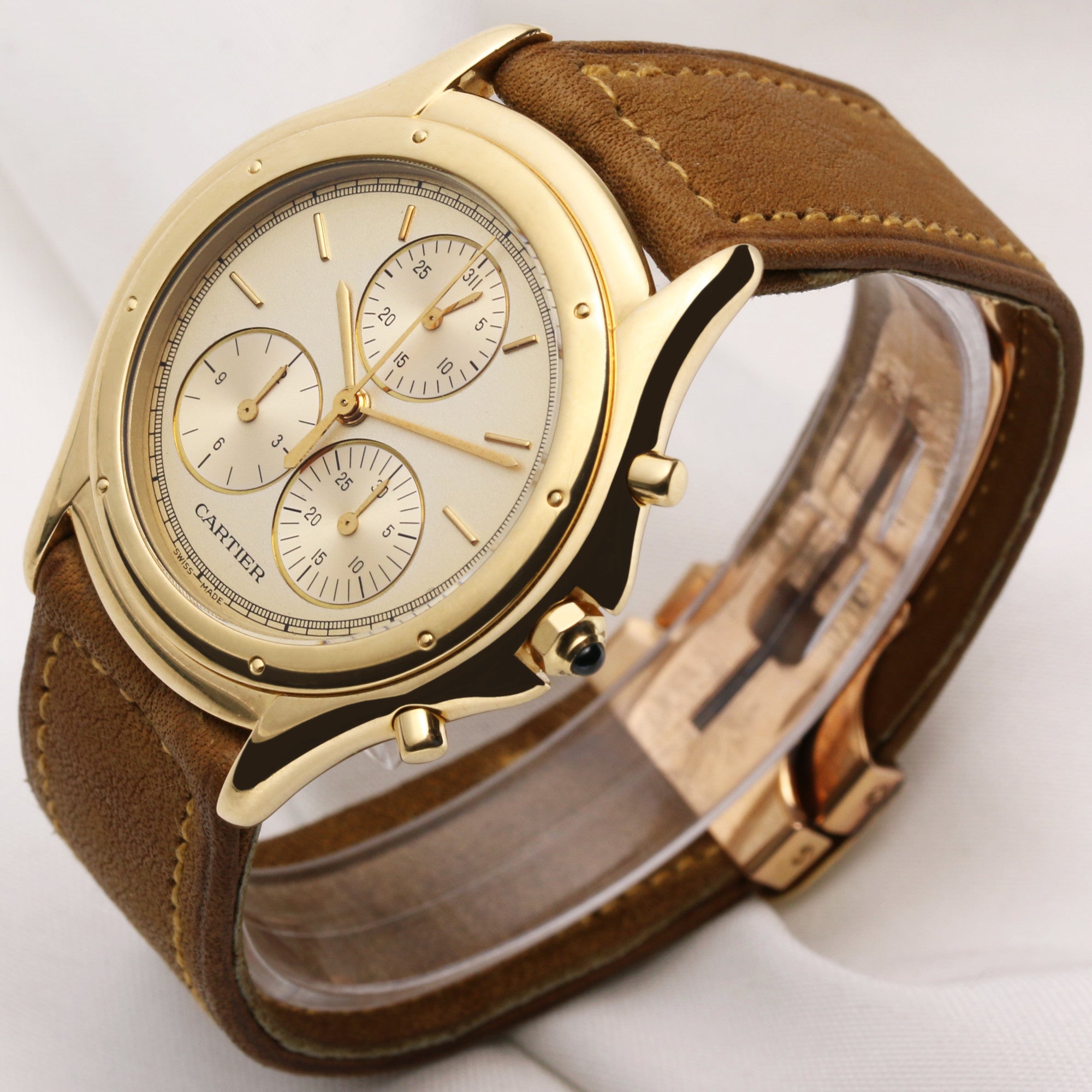 Cartier Cougar Chronograph 11621 18K Yellow Gold Second Hand Watch Collectors 3