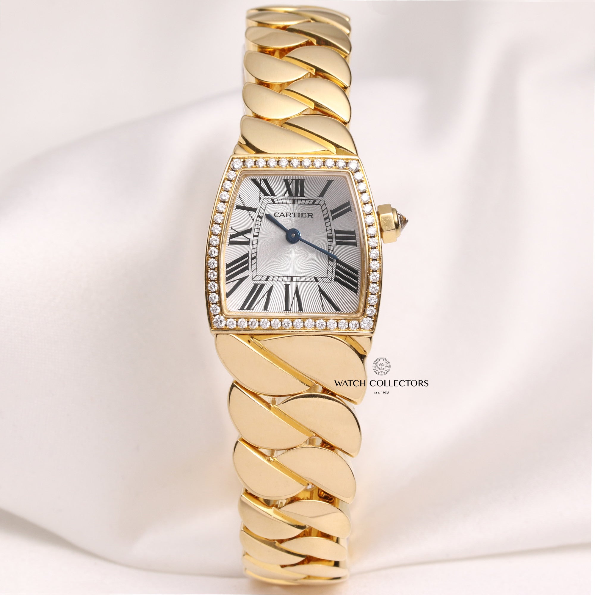 Cartier-La-Donna-2903-18k-Yellow-Gold-Diamond-Bezel-Second-Hand-Watch-Collectors-1