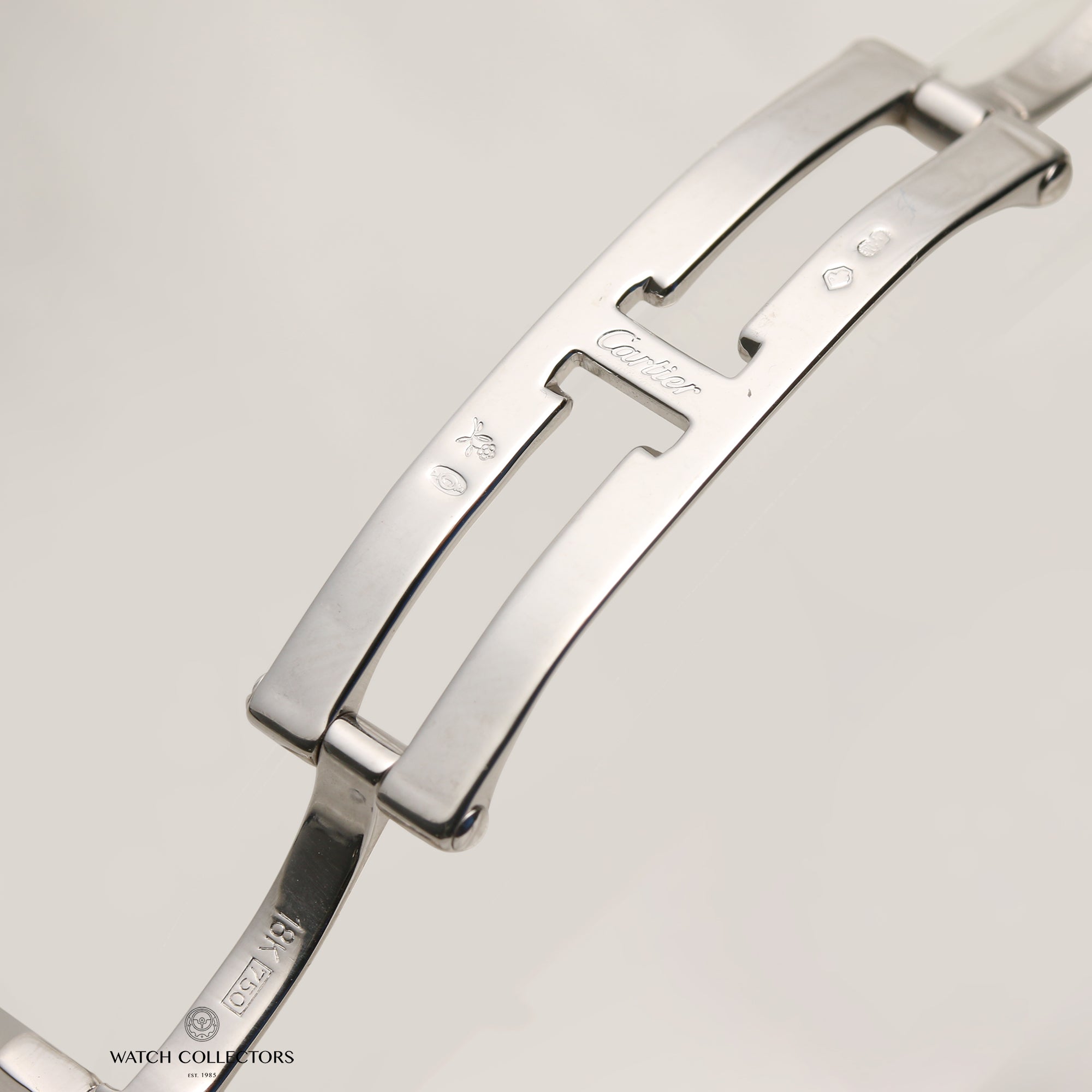 Cartier Ladies Tank Americaine Diamond Bezel 18K White Gold Second Hand Watch Collectors 8