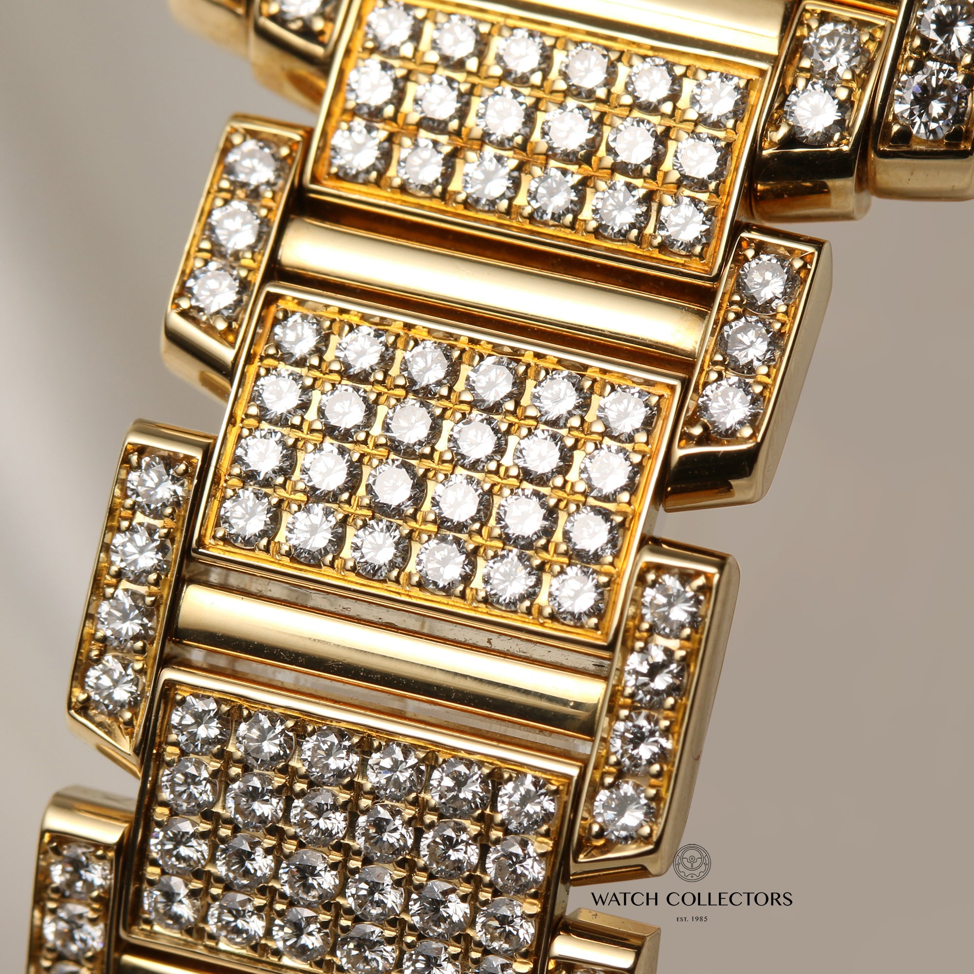 Cartier Ladies Tank Francaise 18K Yellow Gold Diamond Bezel Bracelet Second Hand Watch Collectors 6