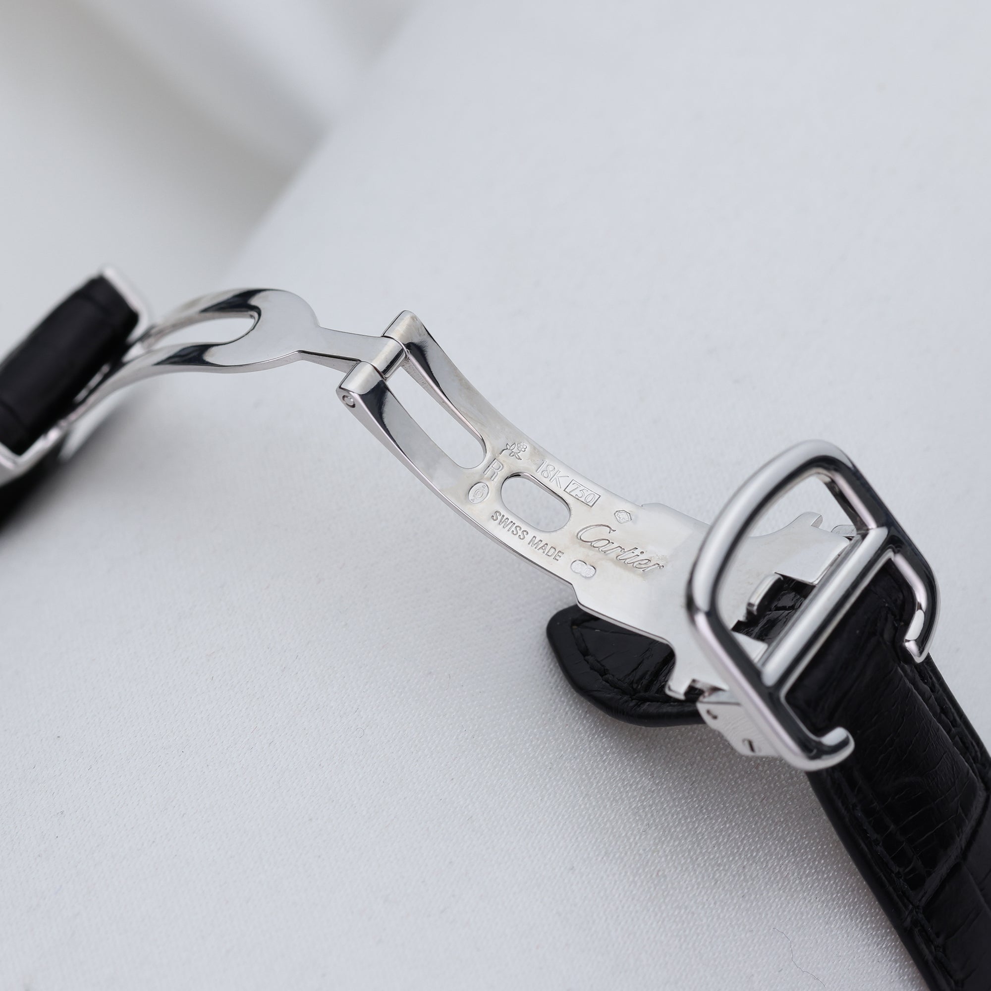 Cartier Roadster 18K White Gold DIamond Crown Second Hand watch Collectors 7