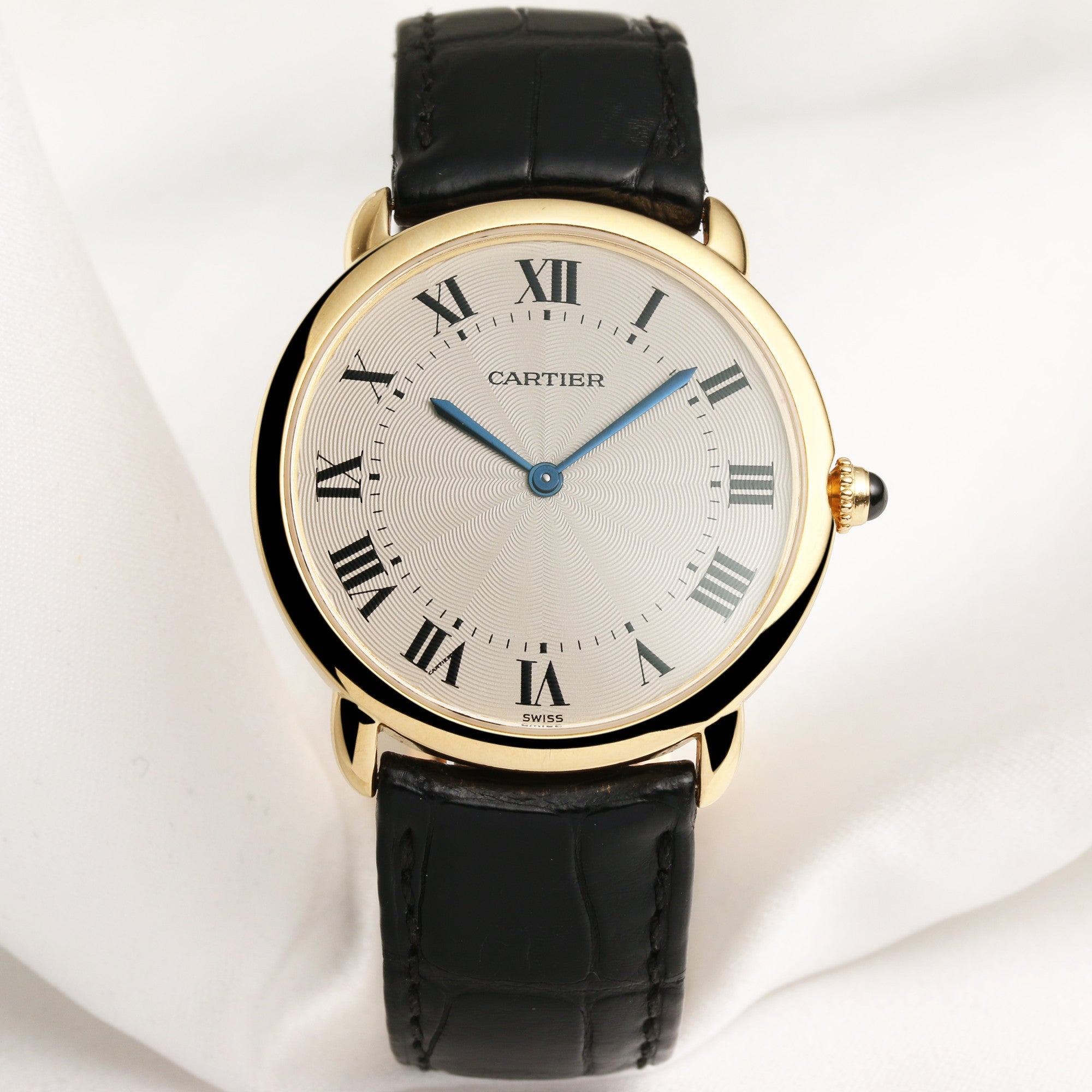 Cartier Ronde Louis 0900 1 18K Yellow Gold Second Hand Watch Collectors 1