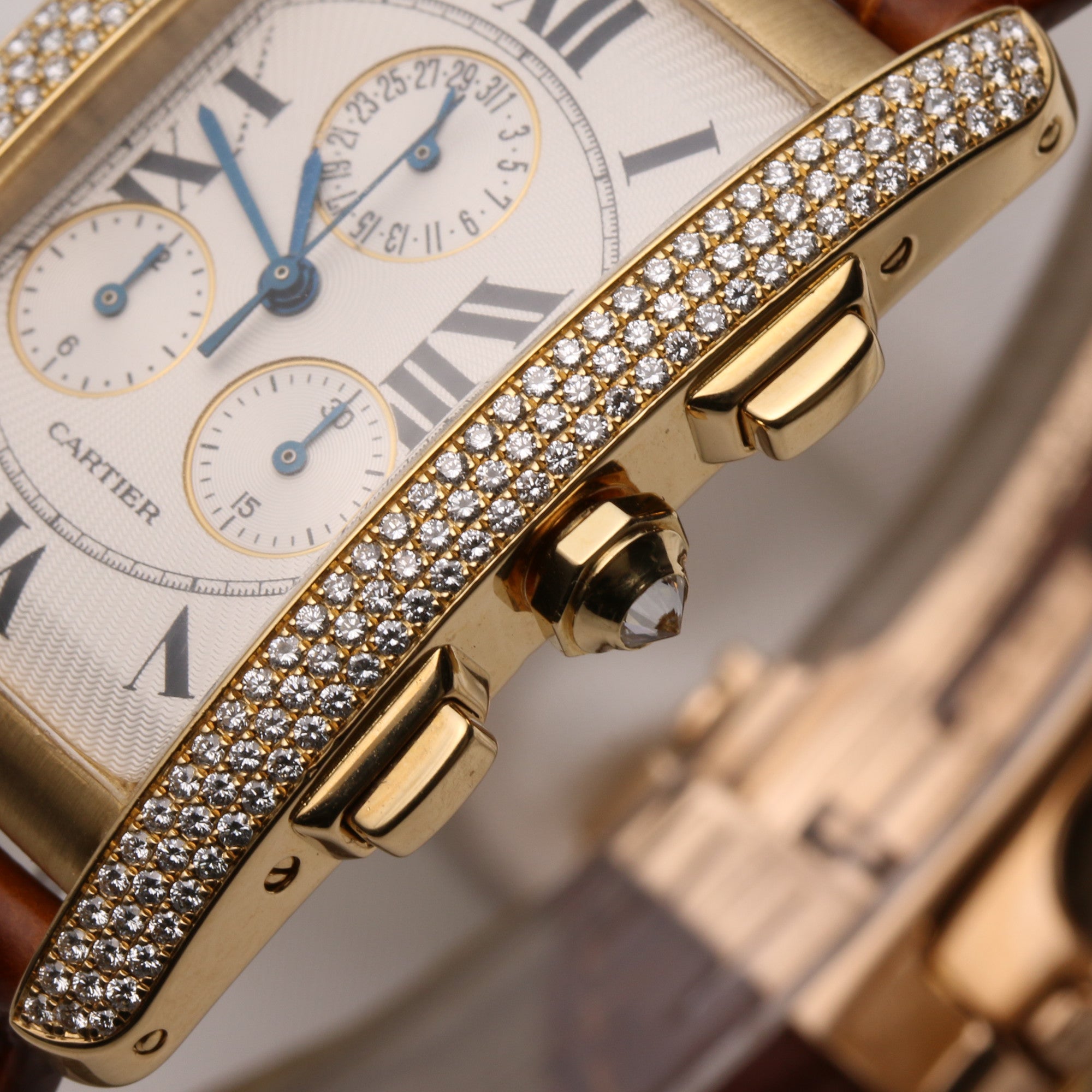 Cartier Tank Américaine Chronograph 2341 18K Yellow Gold Diamond Bezel Second Hand Watch Collectors 6