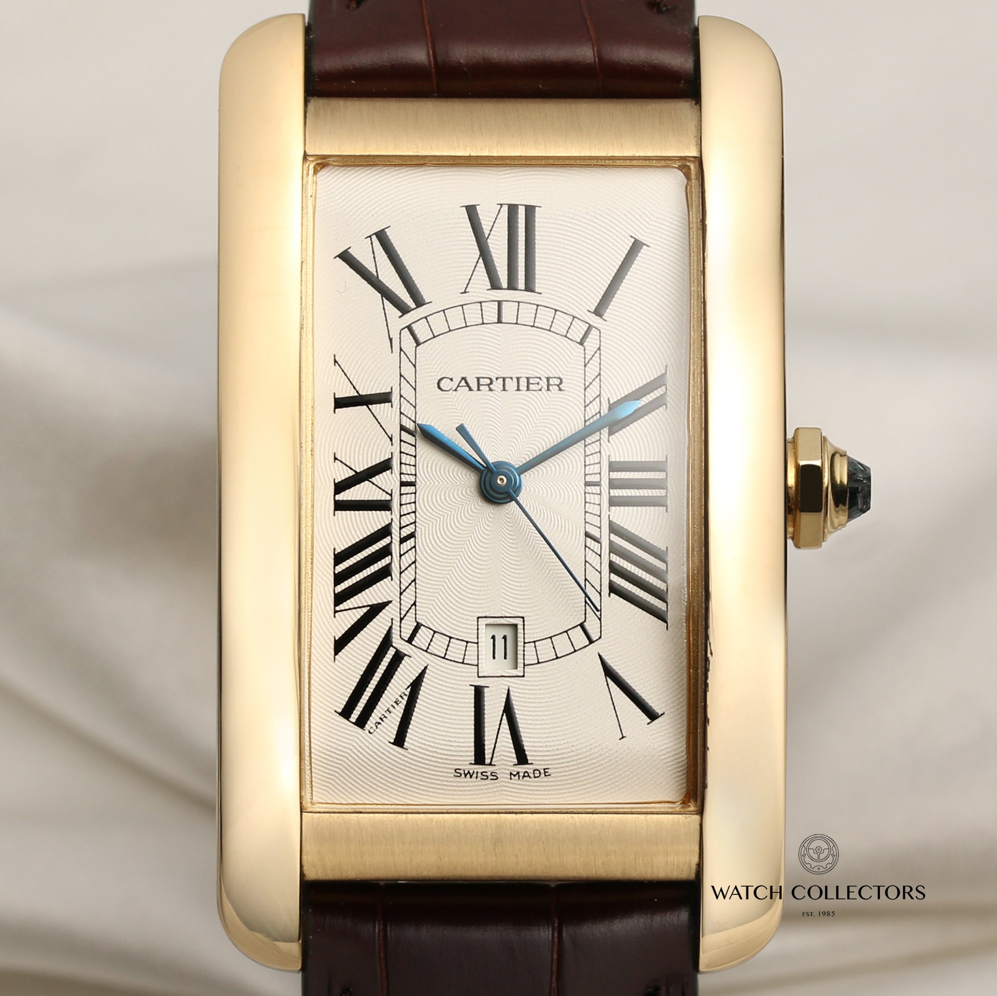 Cartier Tank Americaine 1740 18K Yellow Gold Second Hand Watch Collectors 2