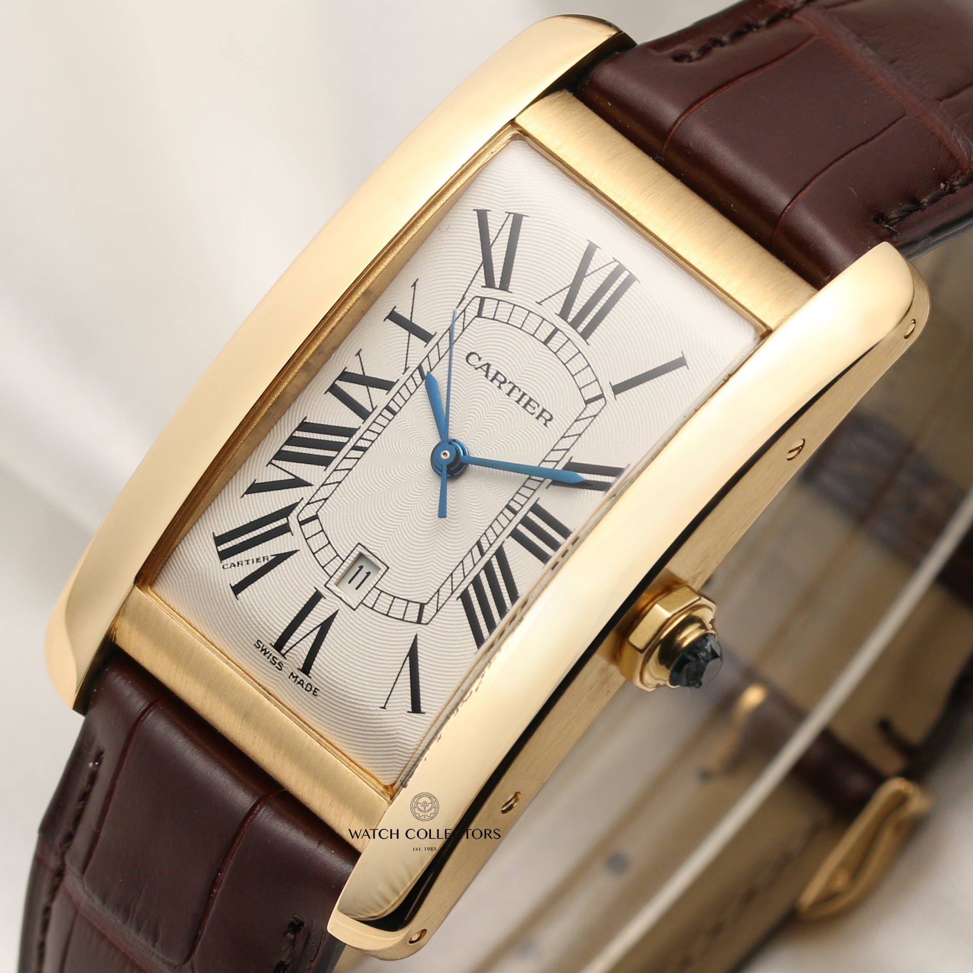 Cartier Tank Americaine 1740 18K Yellow Gold Second Hand Watch Collectors 4
