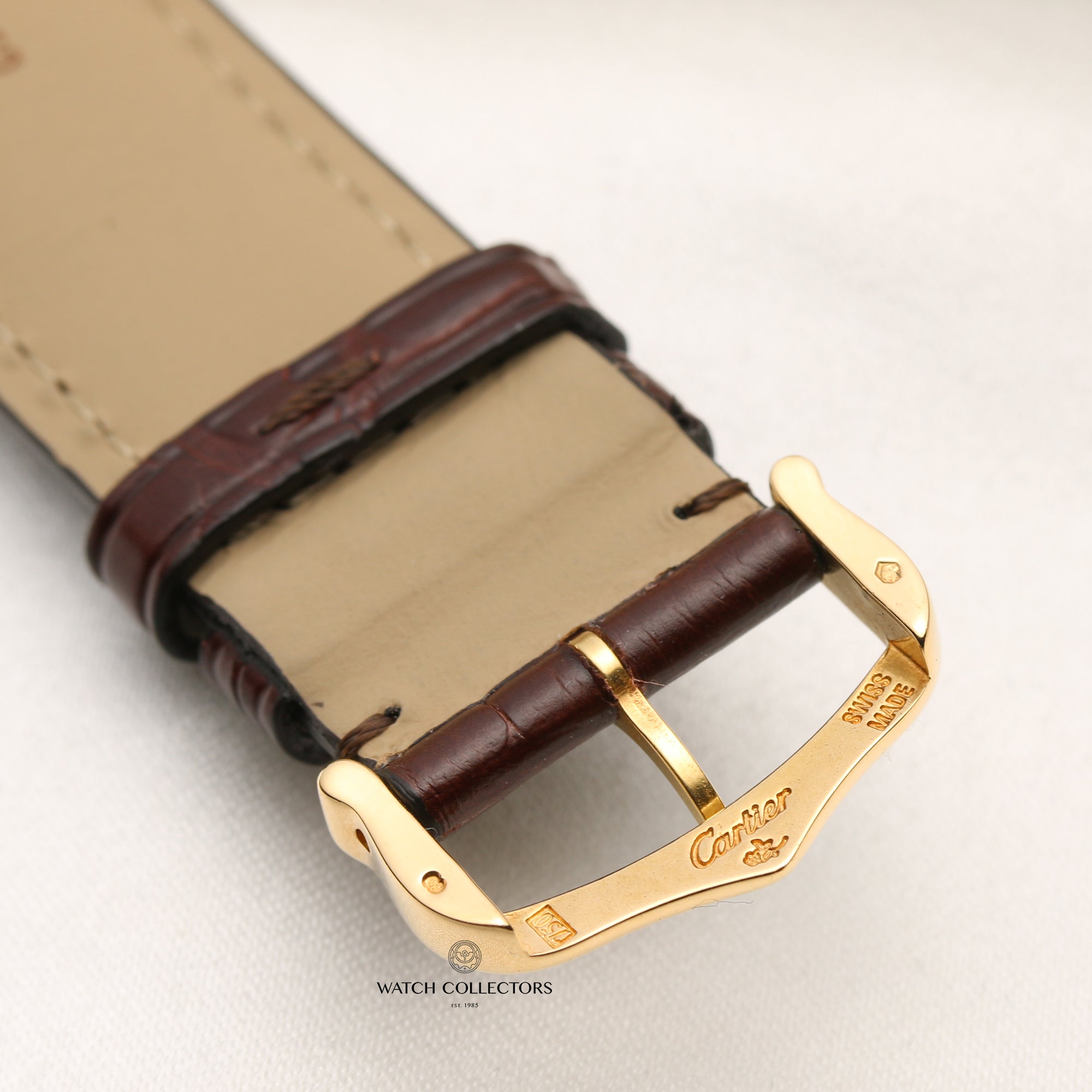 Cartier Tank Americaine 1740 18K Yellow Gold Second Hand Watch Collectors 9