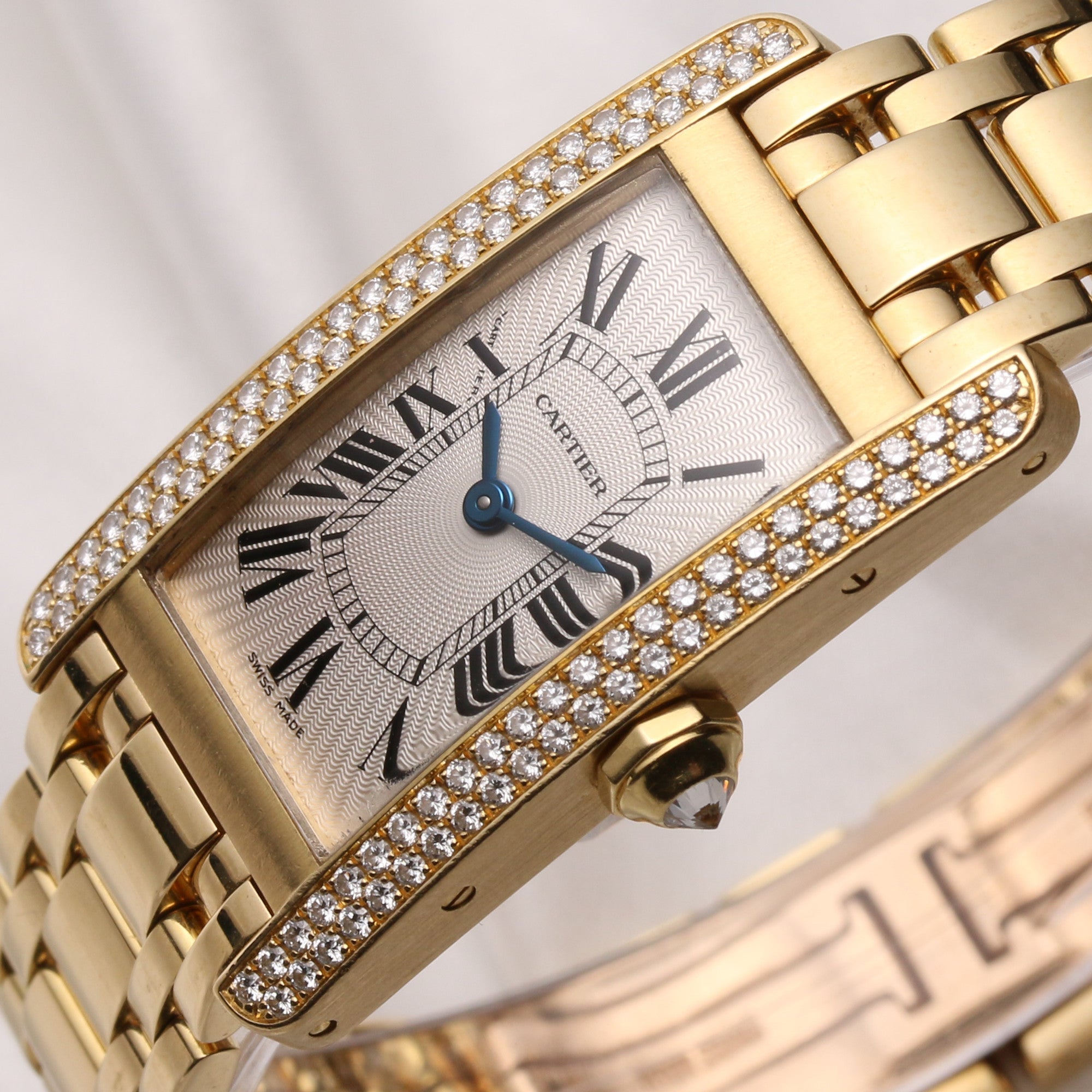 Cartier Tank Americaine 18K Yellow Gold Silver Dial Double row Diamond Bezel Second Hand Watch Collectors 4