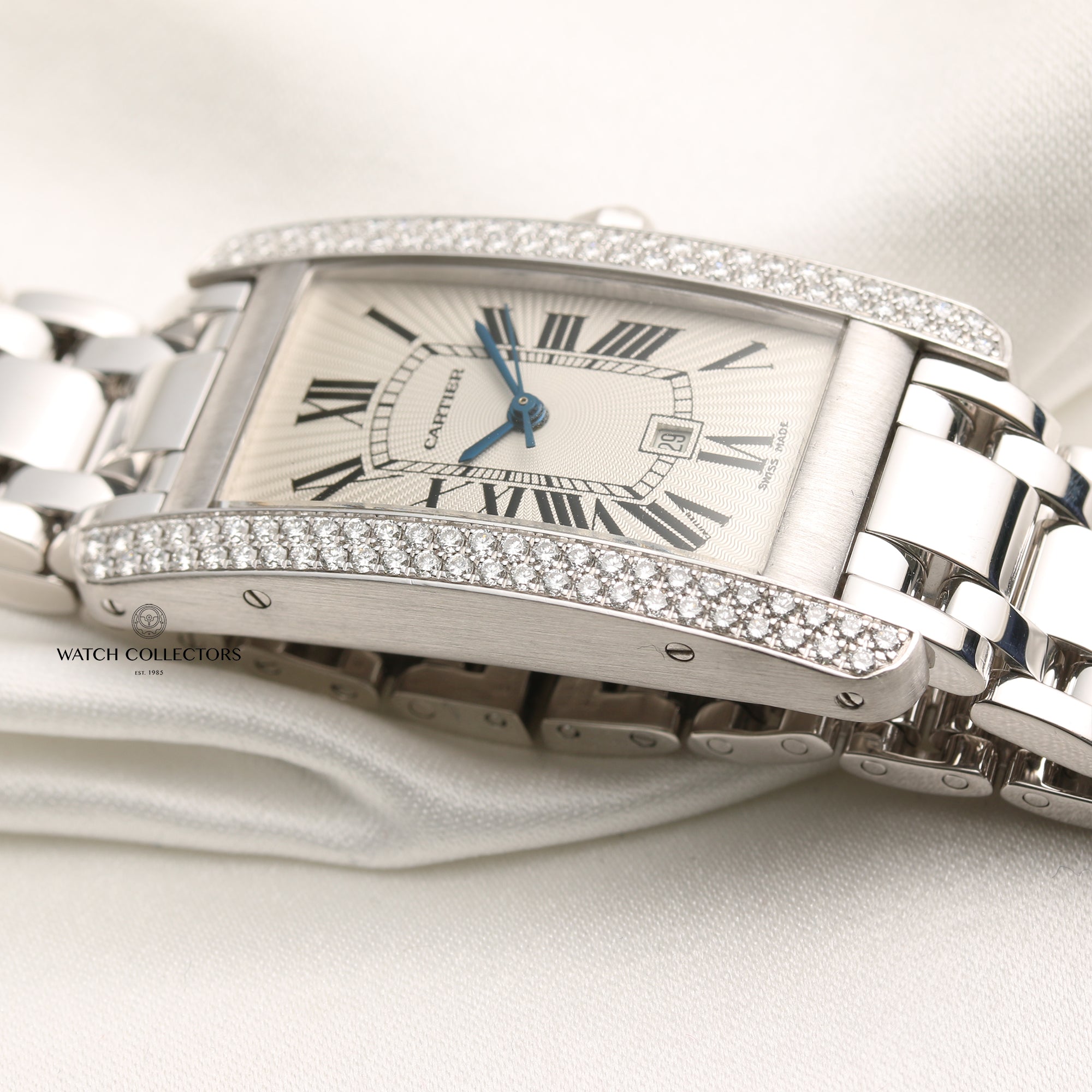 Cartier Tank Americaine Double Row Diamond Bezel 09MG Second Hand Watch Collectors 5