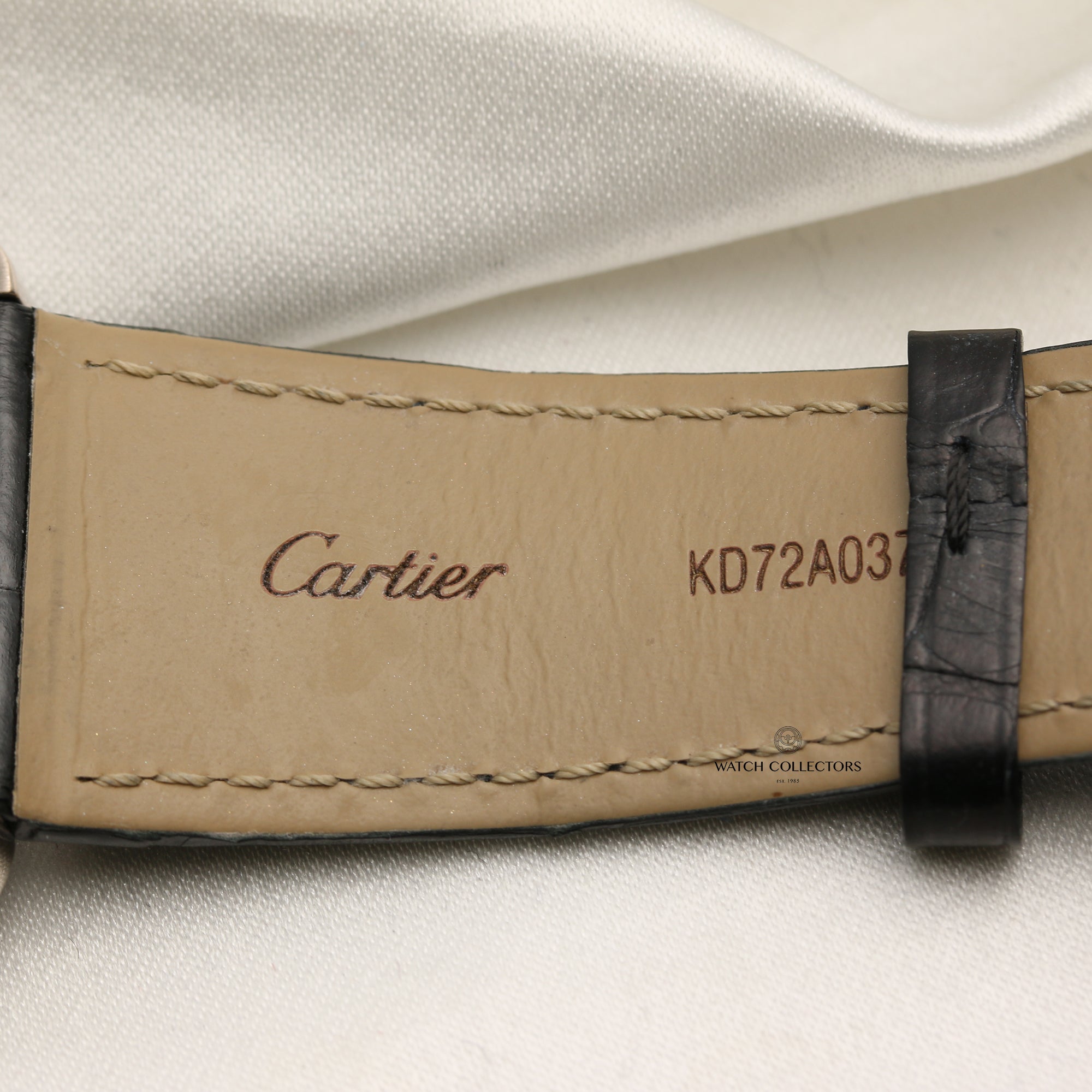 Cartier Tank Divan 18K White Gold Diamond Bezel Second Hand Watch Collectors 9