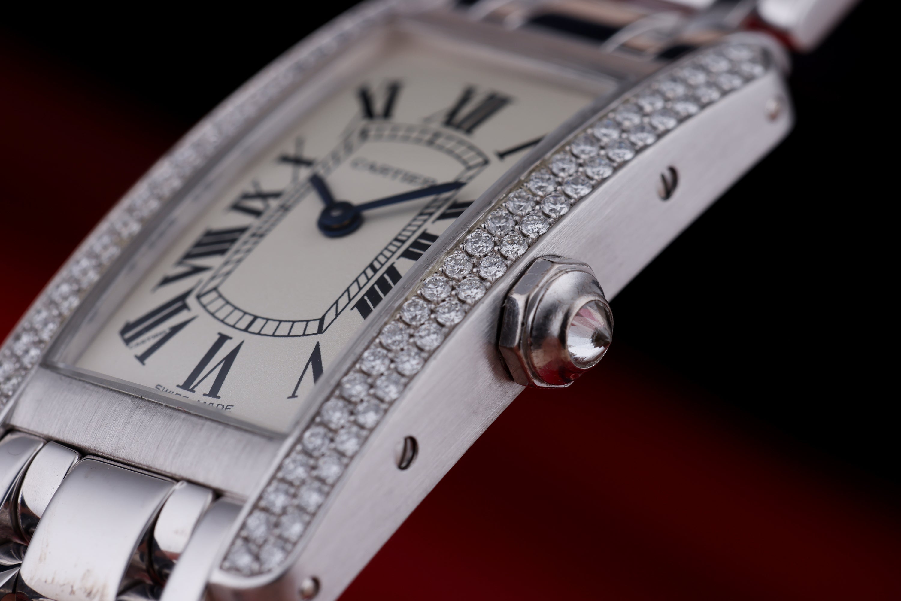Cartier Tank Americaine | REF. 1713 | Diamond Bezel | 19mm | 18k White Gold