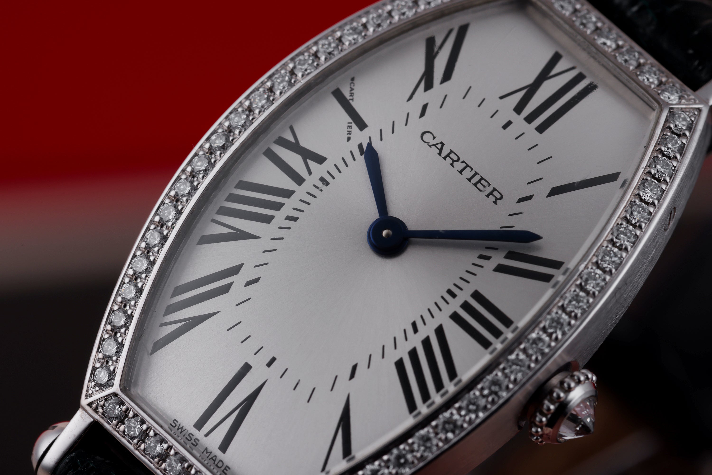 Cartier Tonneau | REF. 2711 | 18k White Gold | Diamond Bezel | Silver Dial