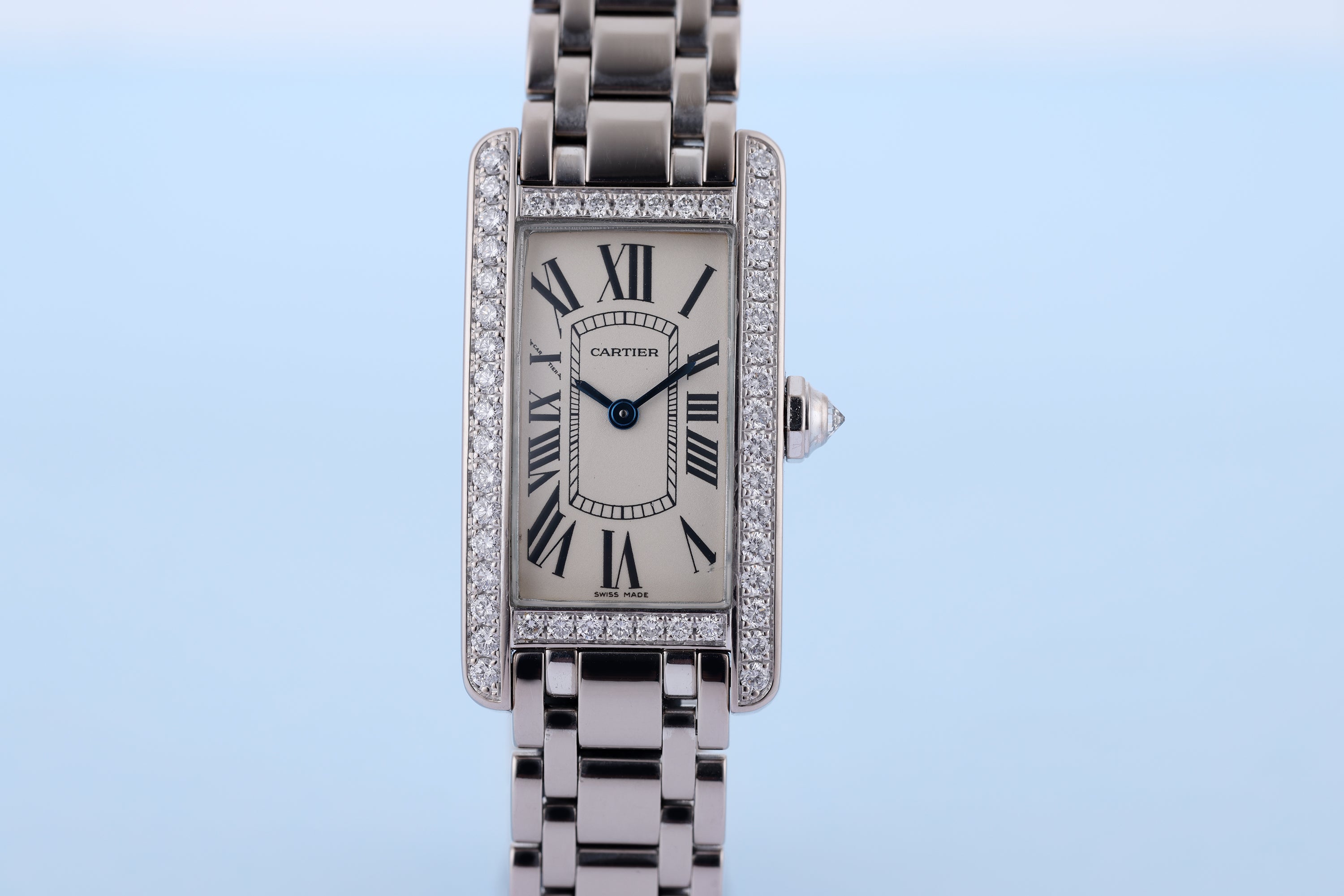 Cartier Tank Americaine | REF. 2489 | Diamond Bezel | 19mm | 18k White Gold