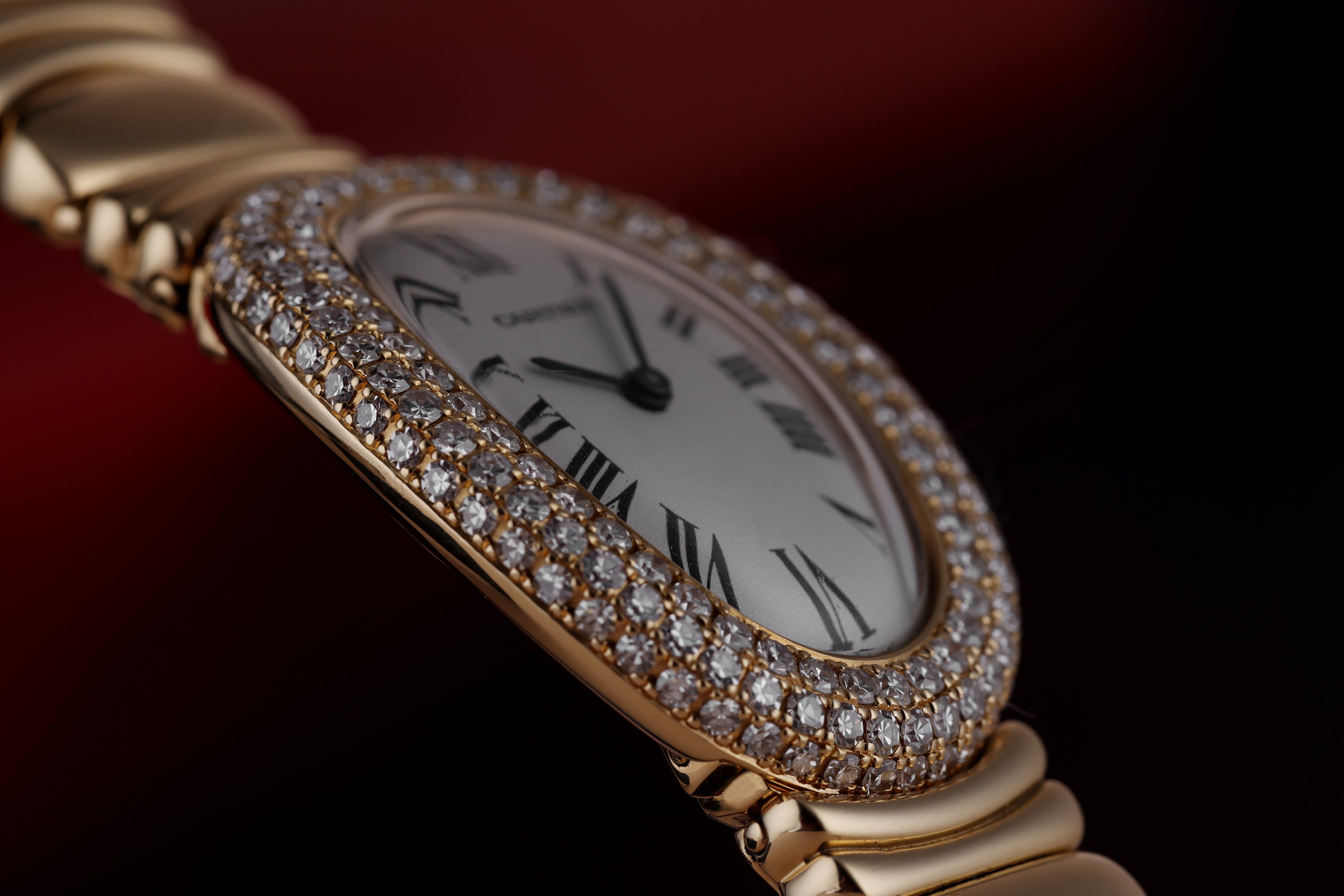 Cartier Baignoire | Ladies Diamond Wristwatch | REF. 8057 | Triple Row Diamond Bezel | 22.5mm | 18k Yellow Gold