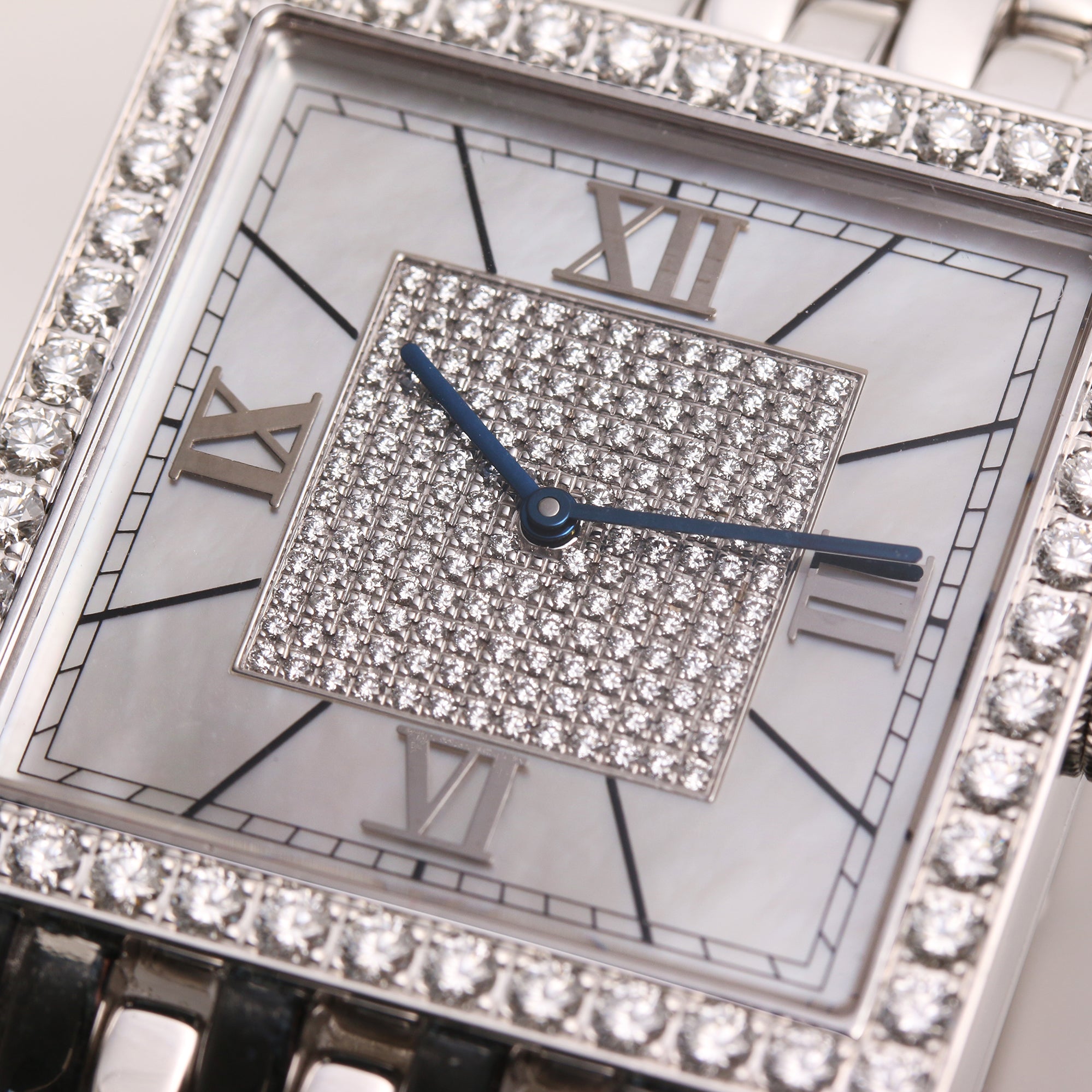 Chopard 14-3540-8-20 Mother Of Pearl Diamond 18K White Gold Second Hand Watch Collectors 5