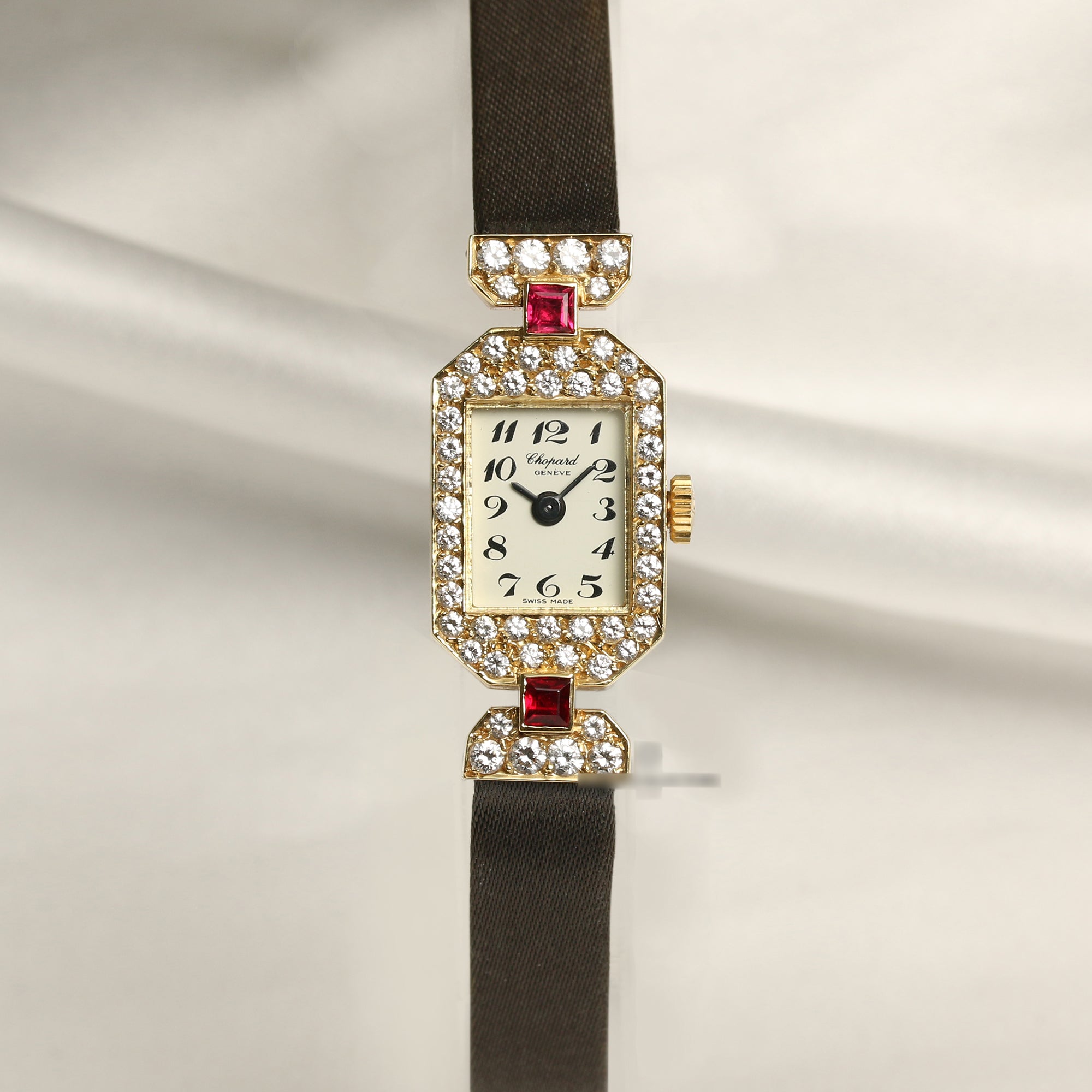 Chopard-18K-Yellow-Gold-Diamond-Ruby-2-Second-Hand-Watch-Collectors-1