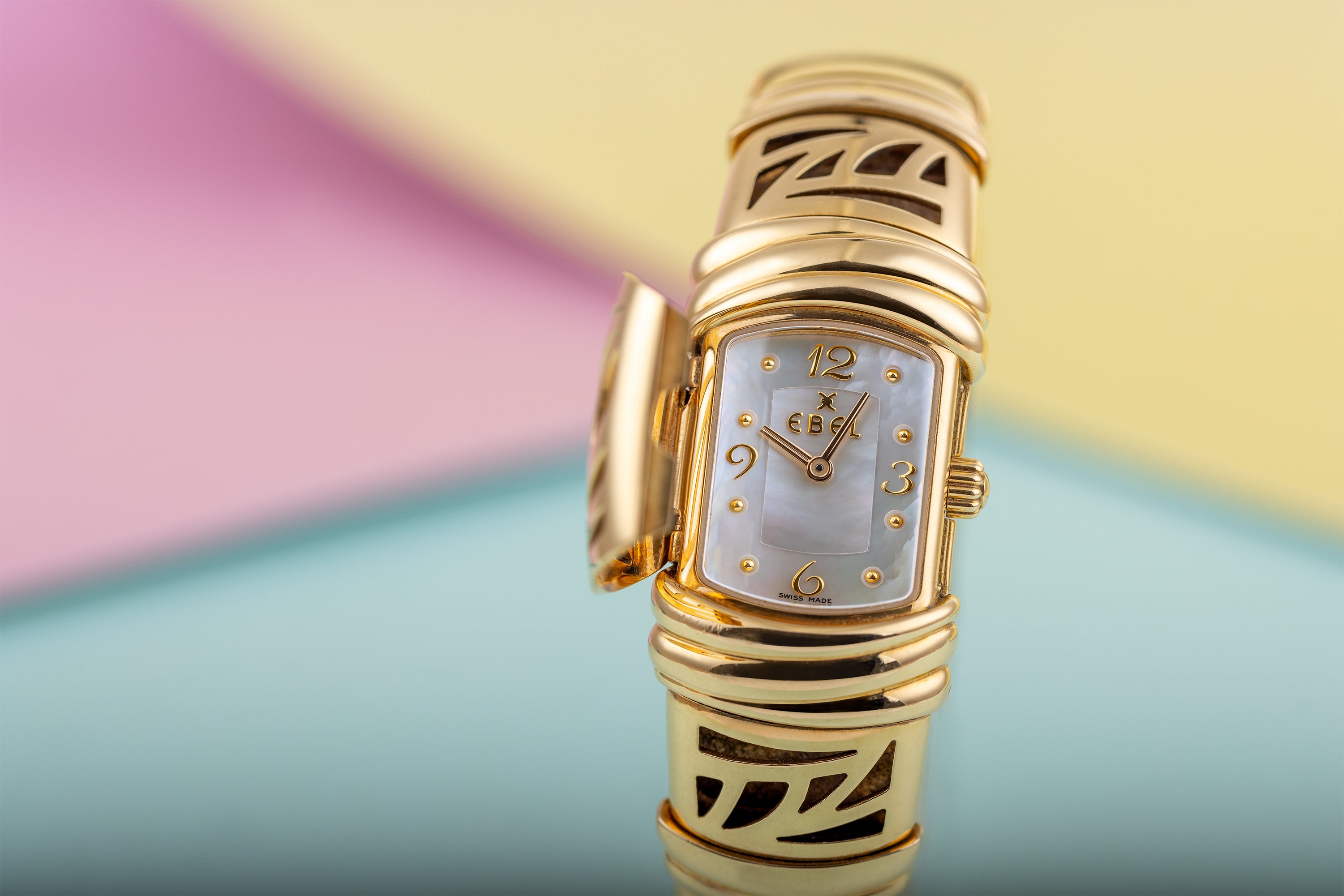 Ebel Shanta | REF. 8057821 | 18k Yellow Gold | Mother of Pearl Dial