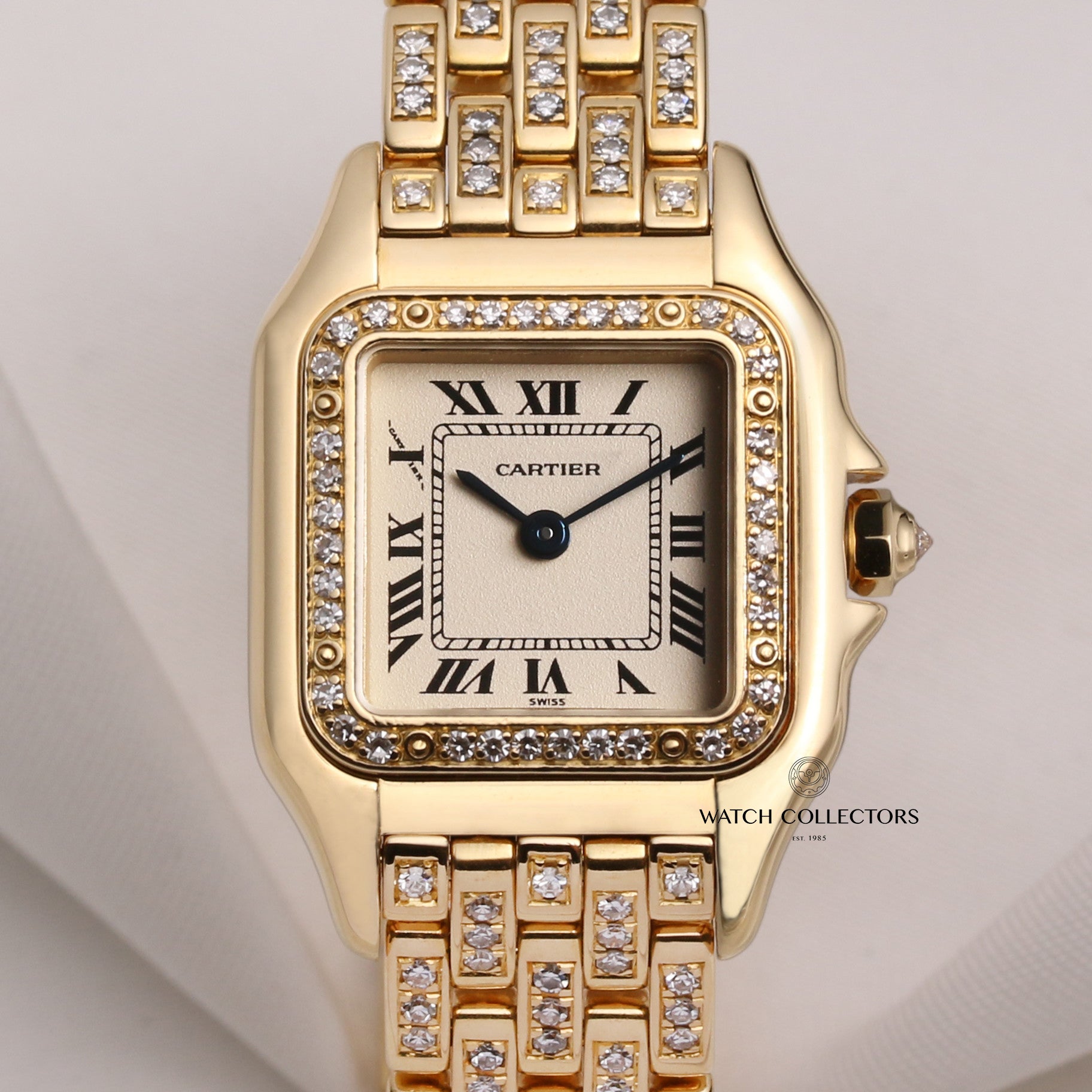 Factory-Cartier-Panthere-18K-Yellow-Gold-Diamond-Bezel-and-Bracelet-Second-Hand-Watch-Collectors-2