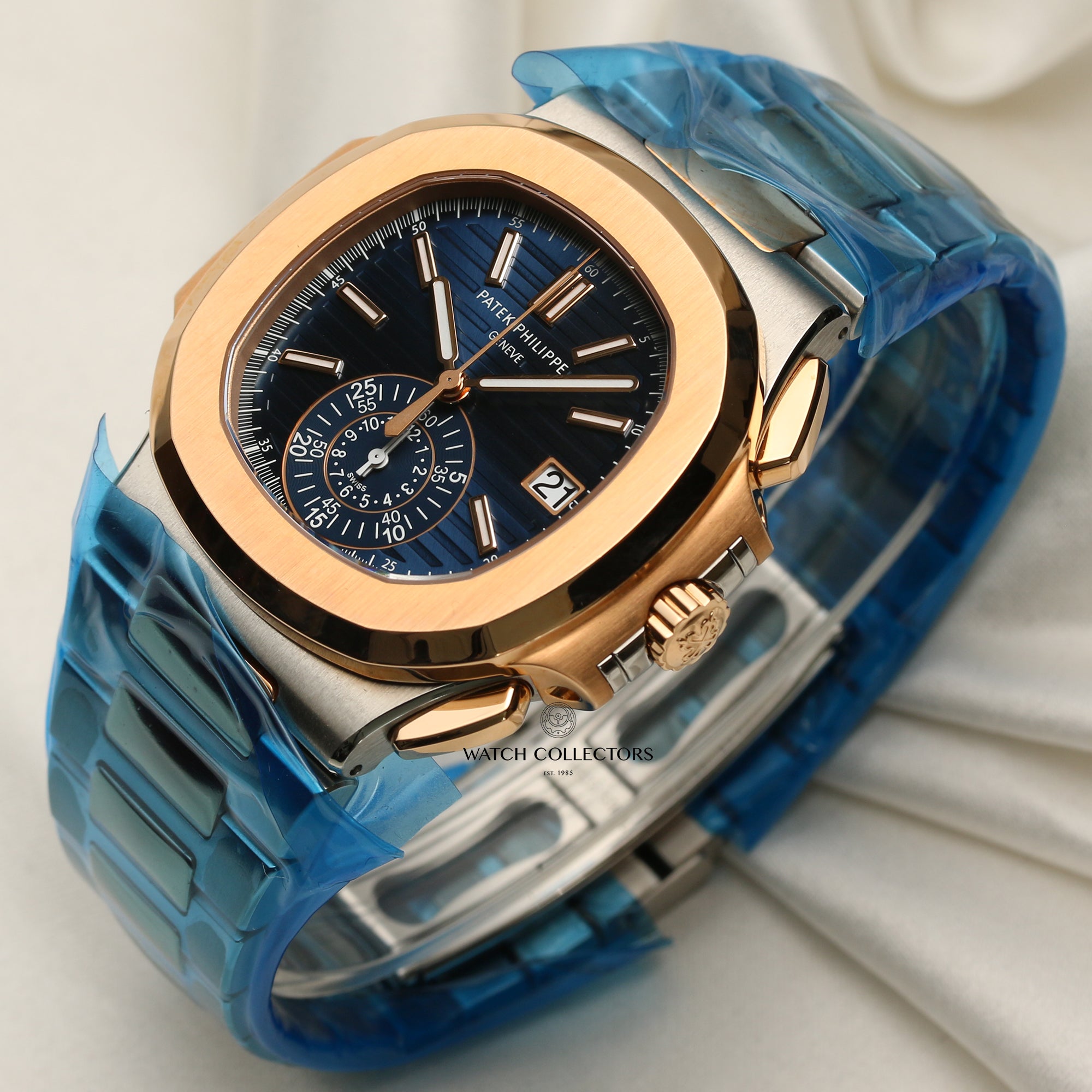 Factory Sealed Patek Philippe 5980 1AR-001 Steel & 18K Rose Gold Second Hand Watch Collectors 3