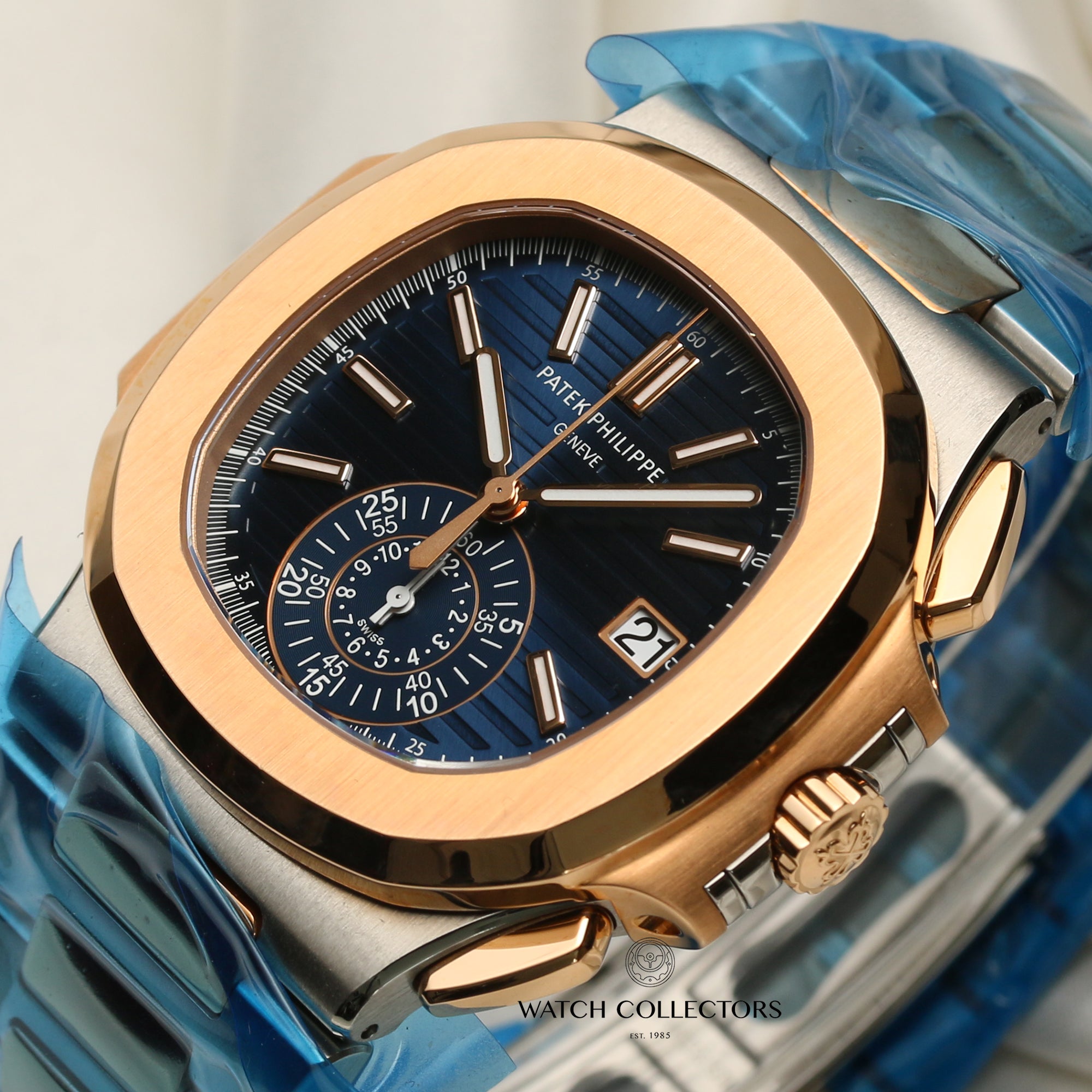 Factory Sealed Patek Philippe 5980 1AR-001 Steel & 18K Rose Gold Second Hand Watch Collectors 4