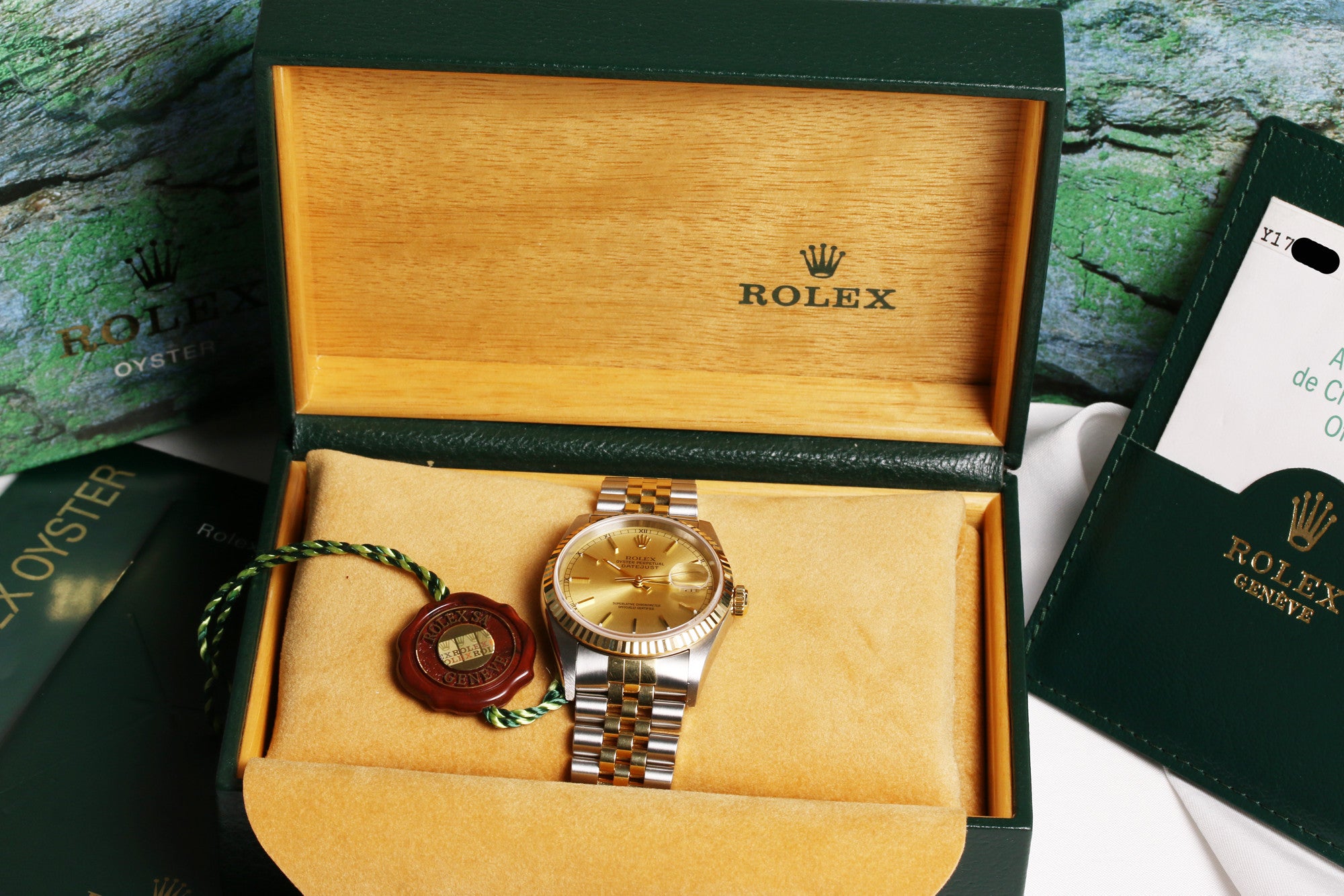 Full Set Rolex DateJust 16233 Steel & Gold Champagne Dial Jubilee Bracelet Second Hand Watch Collectors 7