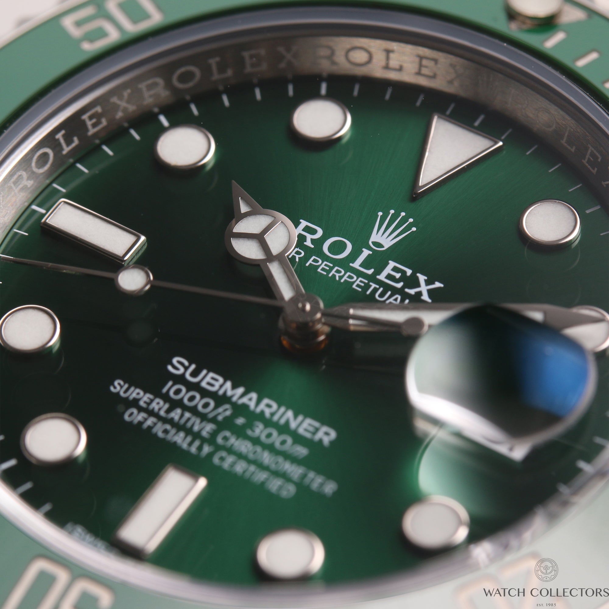 Full-Set-Rolex-Submariner-116610LV-Stainless-Steel-Green-Dial-Bezel-Hulk-Second-Hand-Watch-Collectors-6
