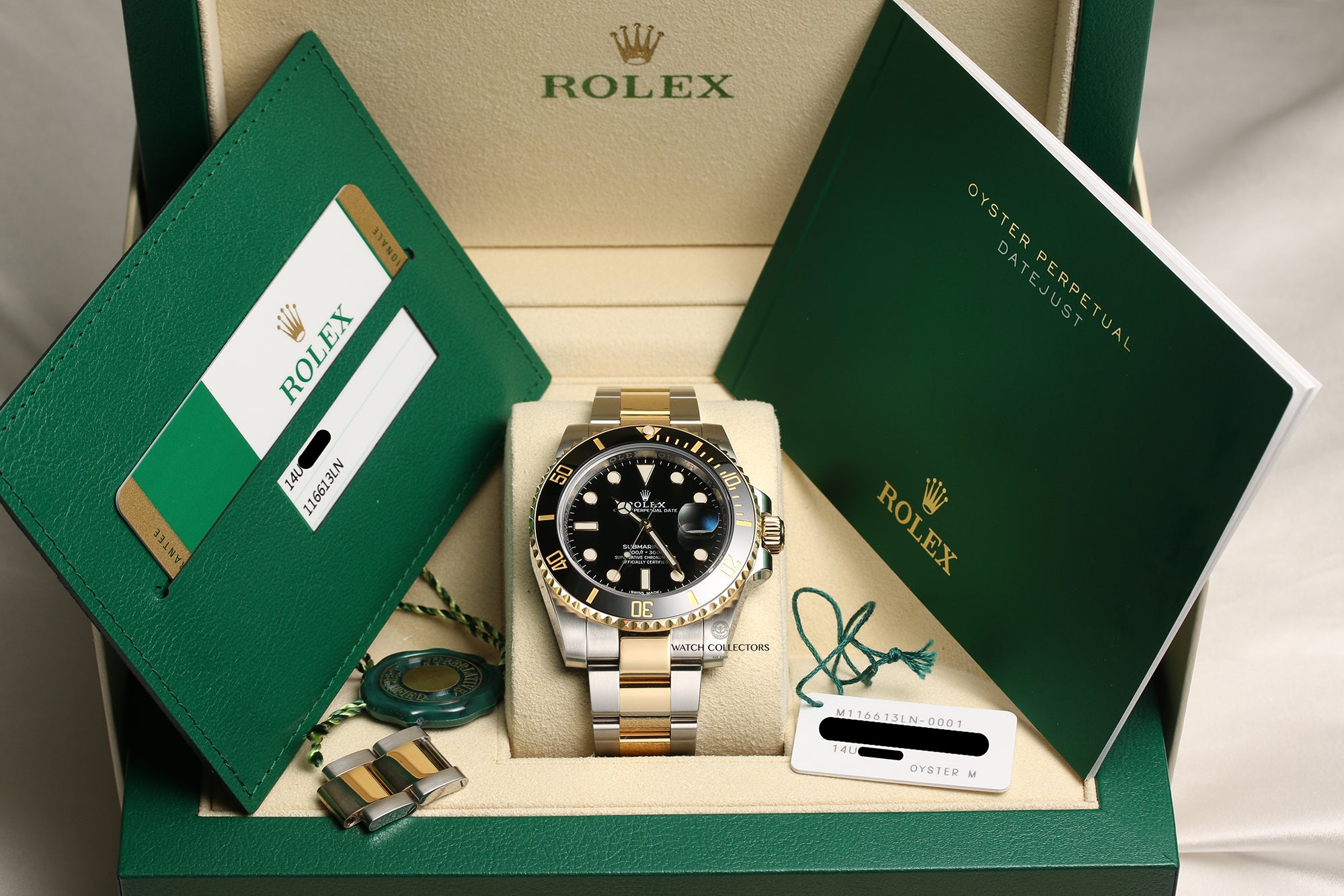 Full Set Rolex Submariner 116613LN Steel & Gold Black Second Hand Watch Collectors 10