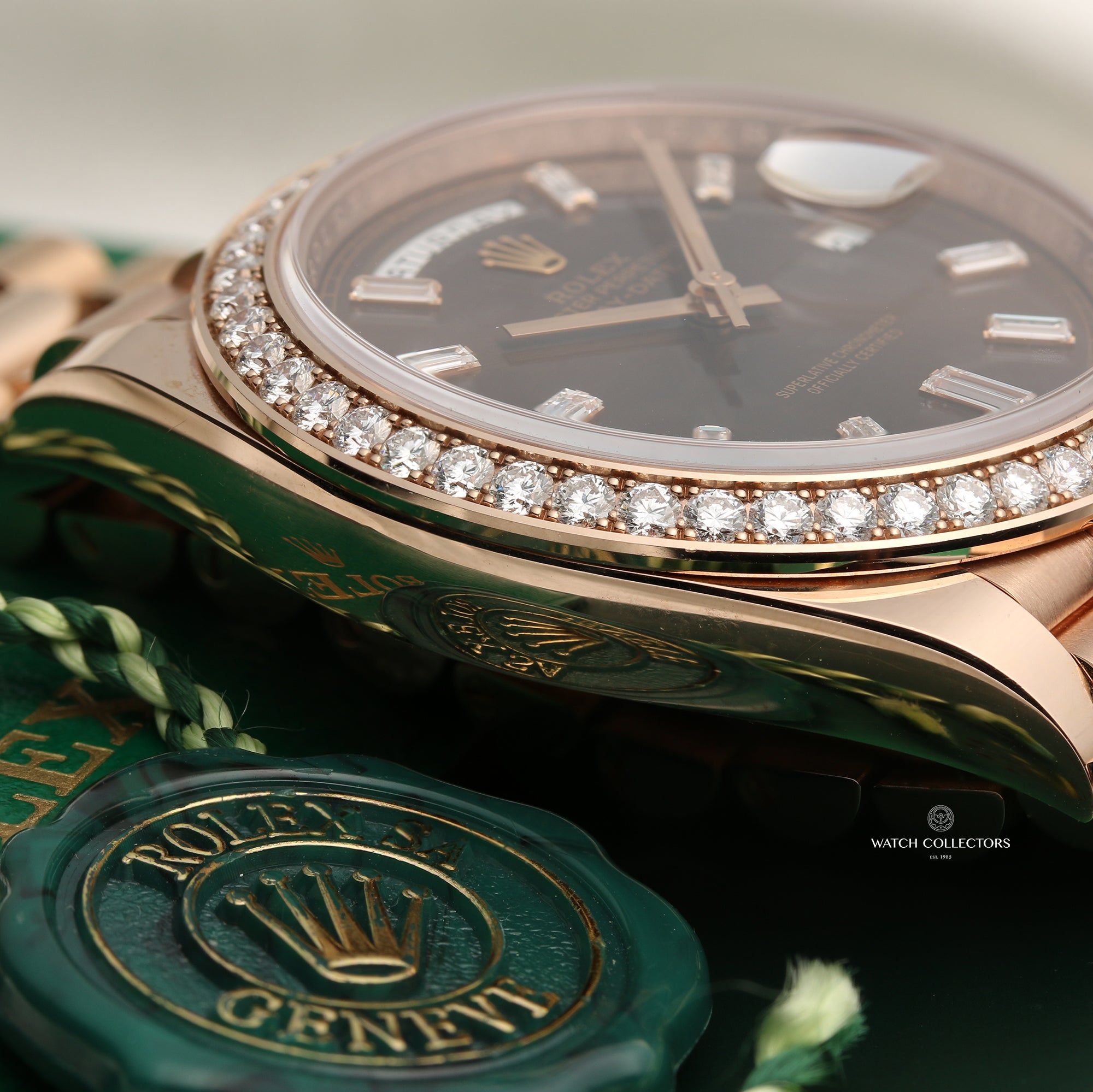 Full Set Unworn Rolex Day-Date 40 228345RBR 18K Rose Gold Diamond Bezel Baguette Chocolate Dial Second Hand Watch Collectors 6