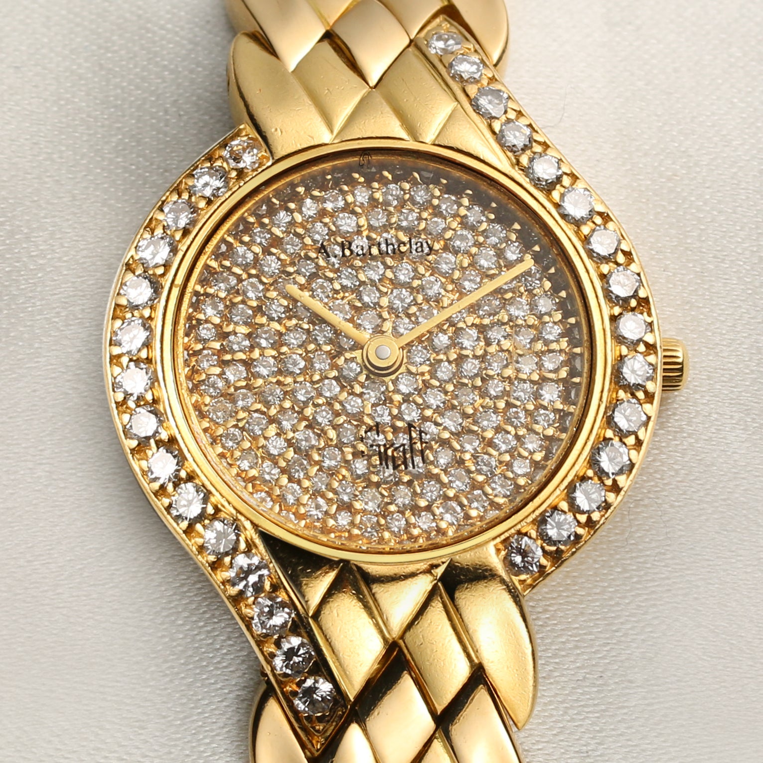 Graff 18K Yellow Gold Pave Diamond Second Hand Watch Collectors 2