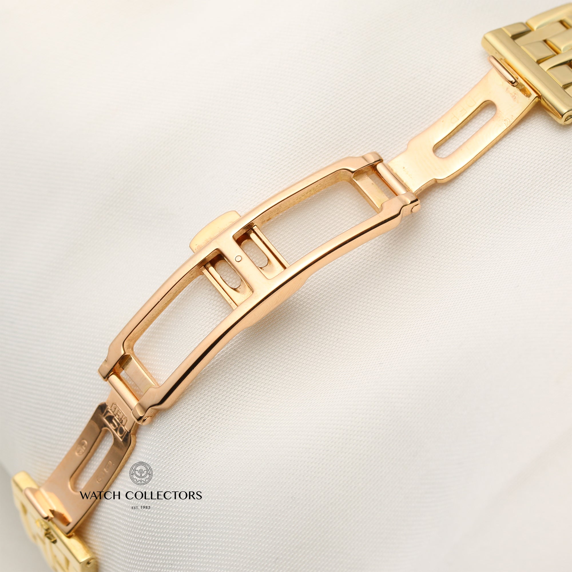 Jaeger Le-Coultre Lady Reverso 18K Yellow Gold Second Hand Watch Collectors 7
