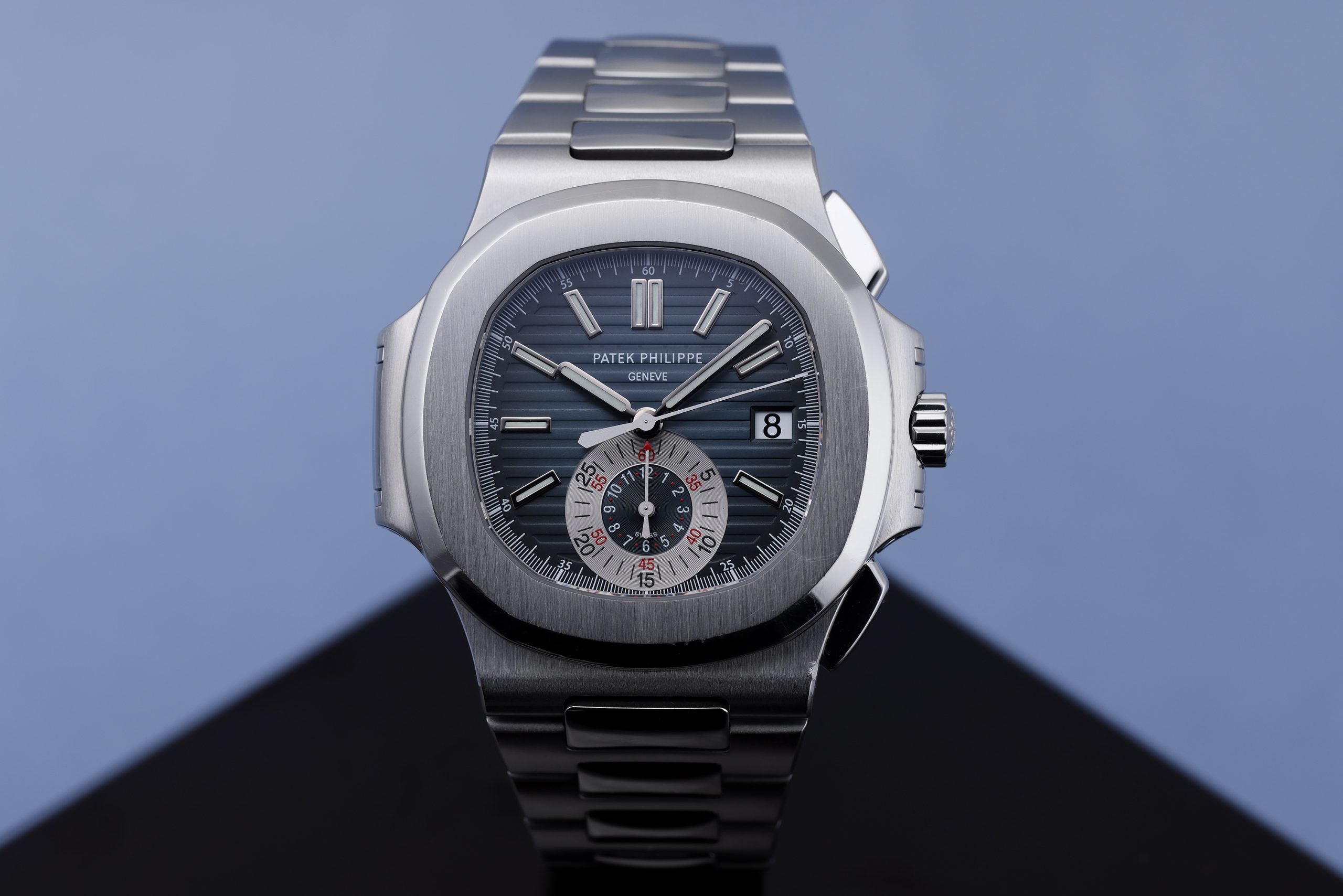 Nautilus_Blue_Dial_02