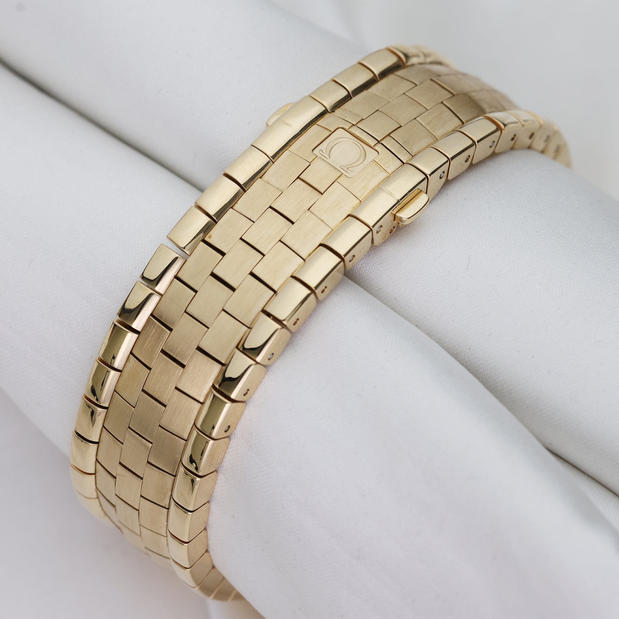 Omega 18K Yellow Gold Second Hand Watch Collectors 7