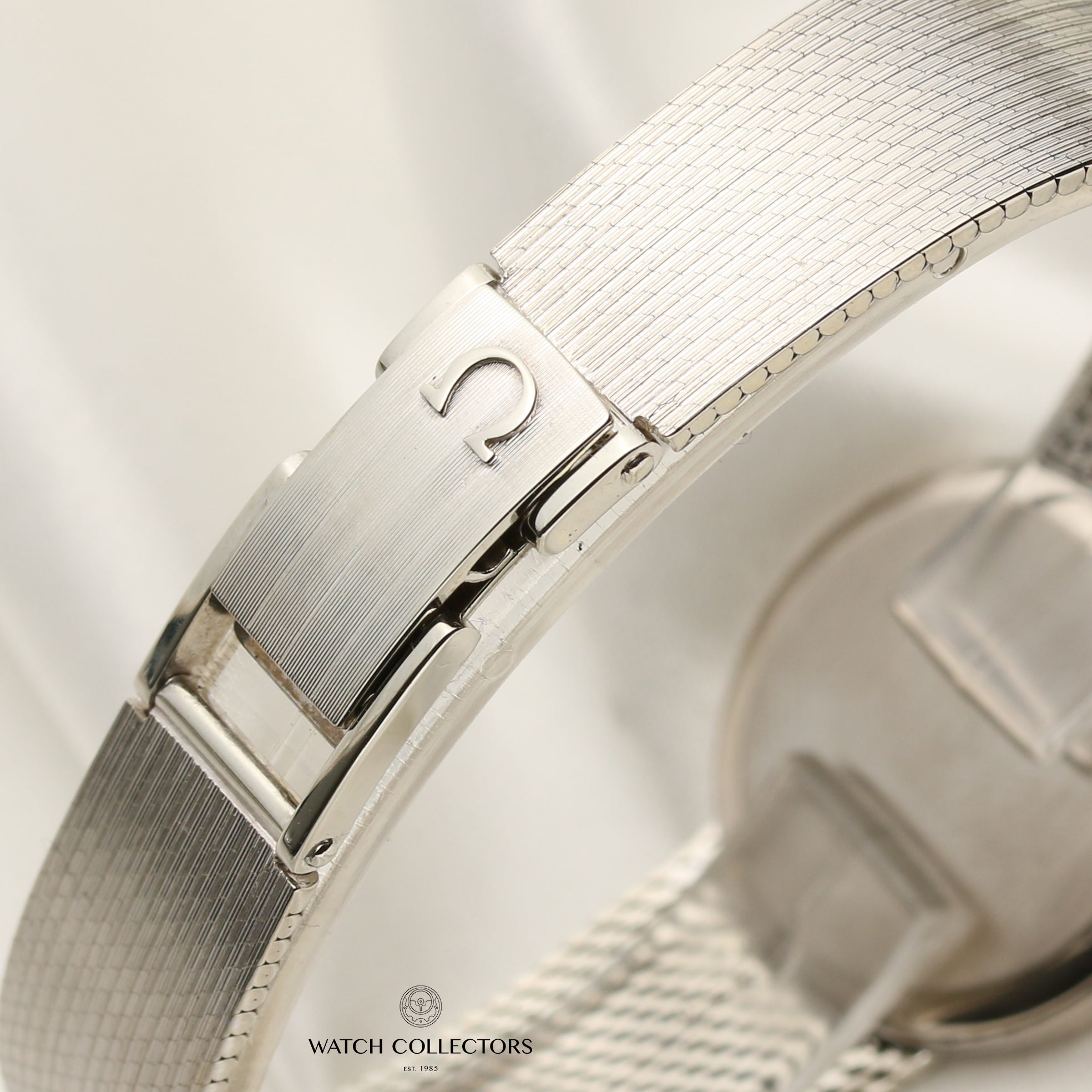 Omega Constellation 18K White Gold Diamond Bezel Second Hand Watch Collectors 7