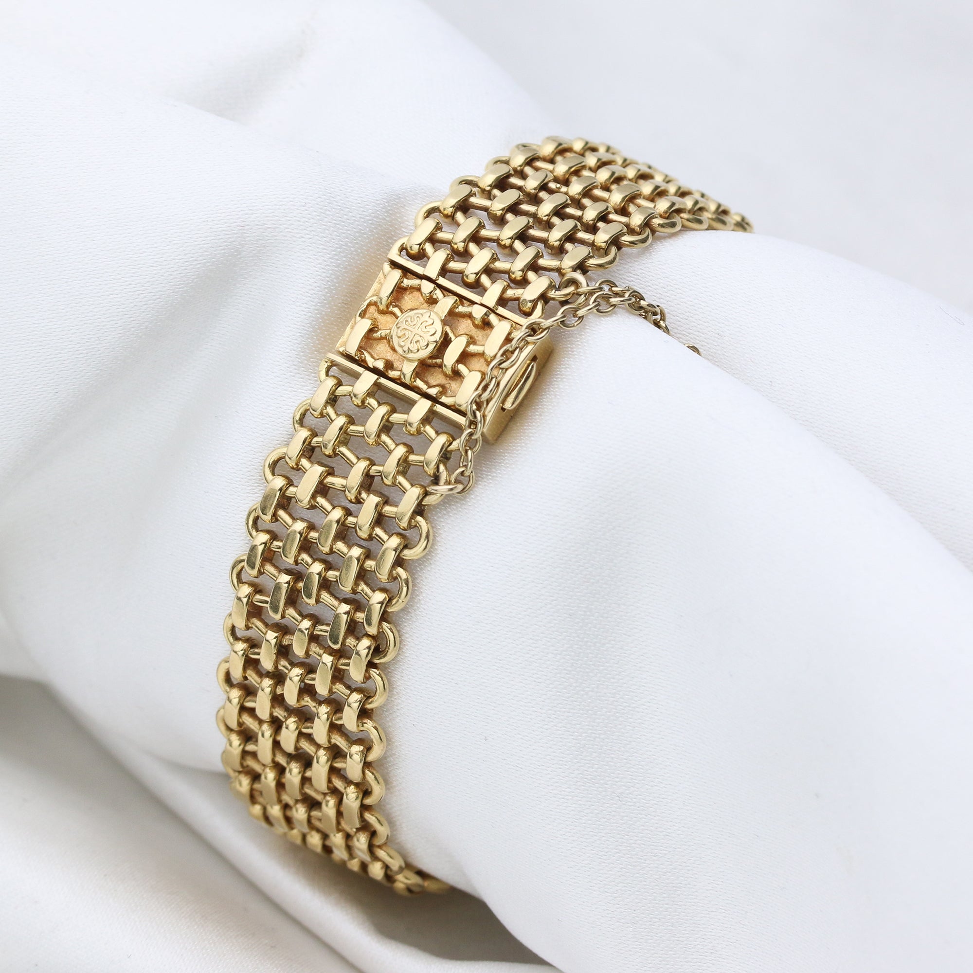 Patek Philippe 18K Yellow Gold Coral Dial Second Hand Watch Collectors 6