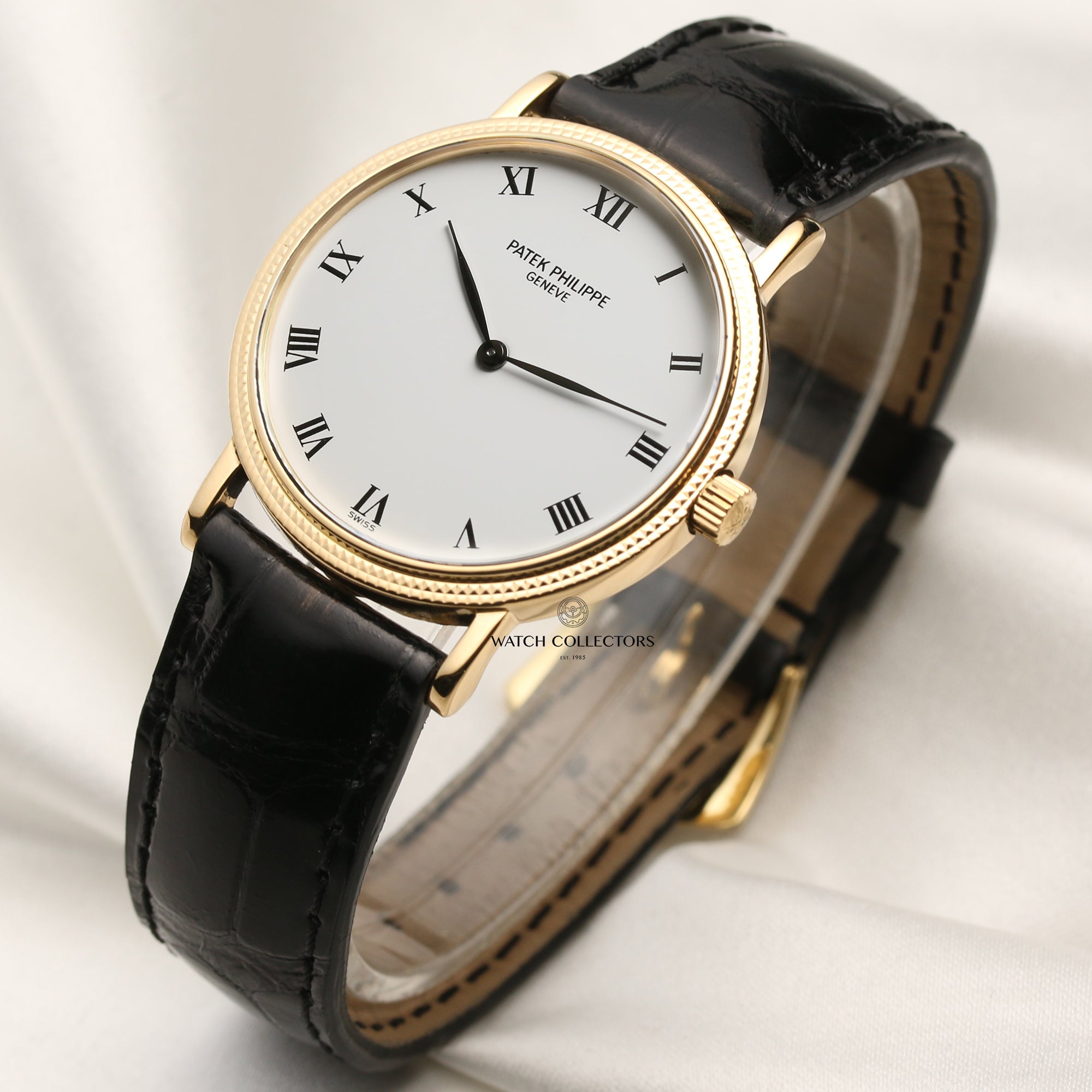 Patek Philippe 18K Yellow Gold Second Hand Watch Collectors 3