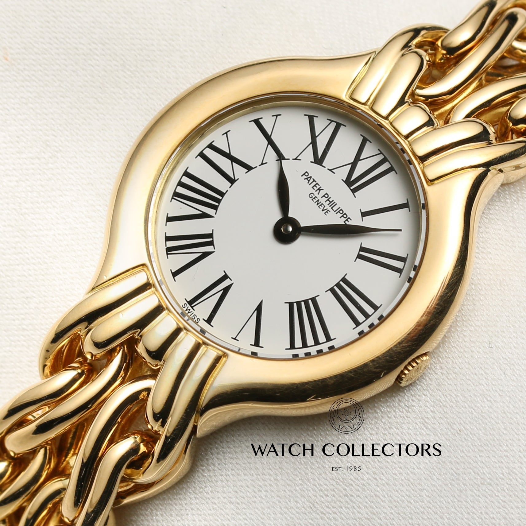 Patek Philippe 18K Yellow Gold Second Hand Watch Collectors 4