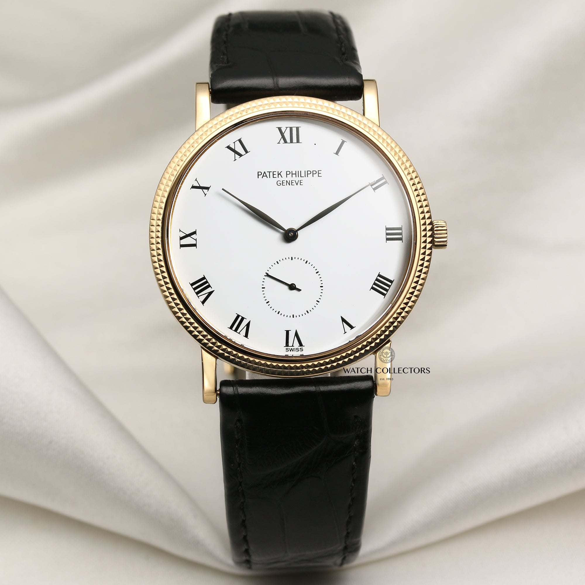 Patek Philippe 3919 18K Yellow Gold Second Hand Watch Collectors 1