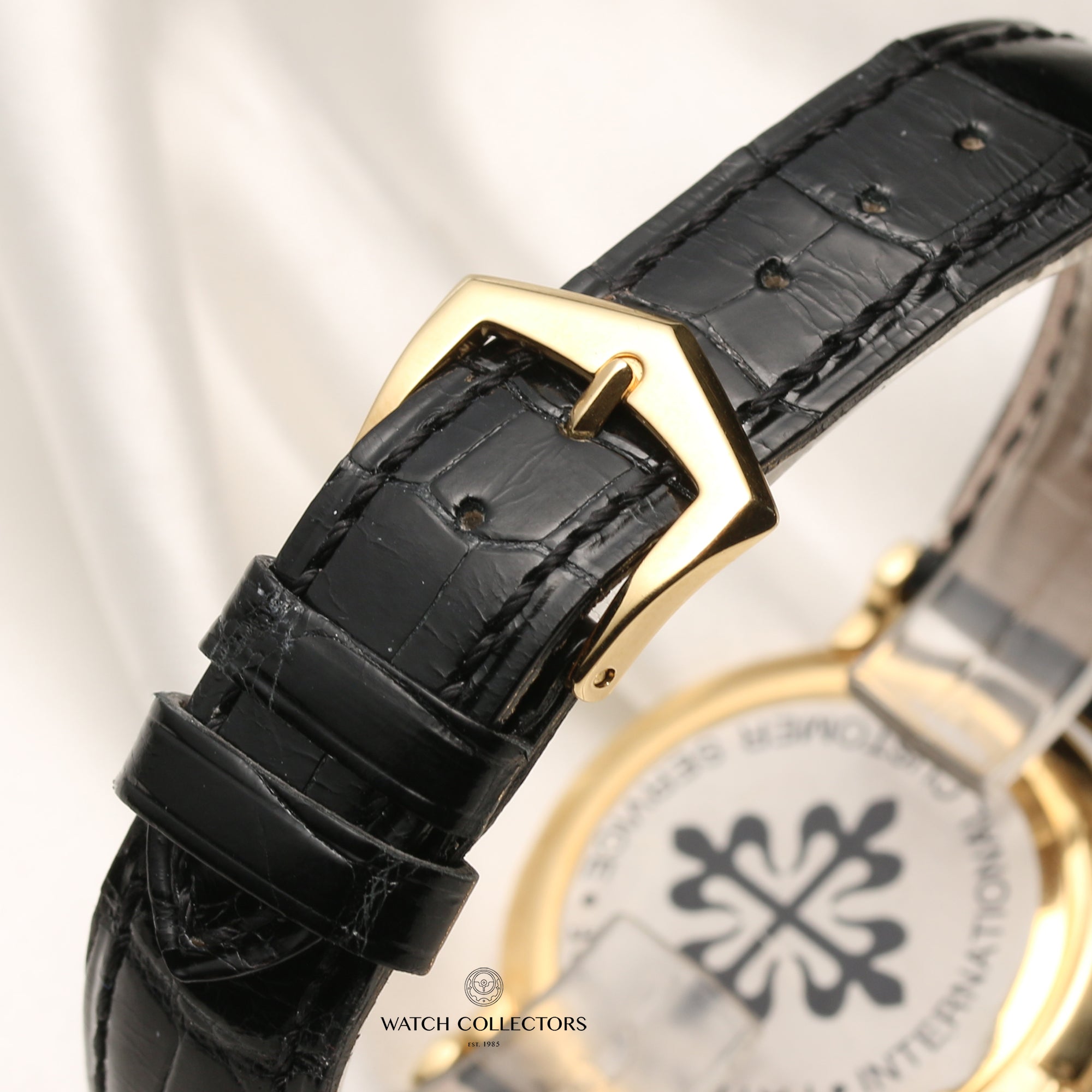 Patek Philippe 3919 18K Yellow Gold Second Hand Watch Collectors 6