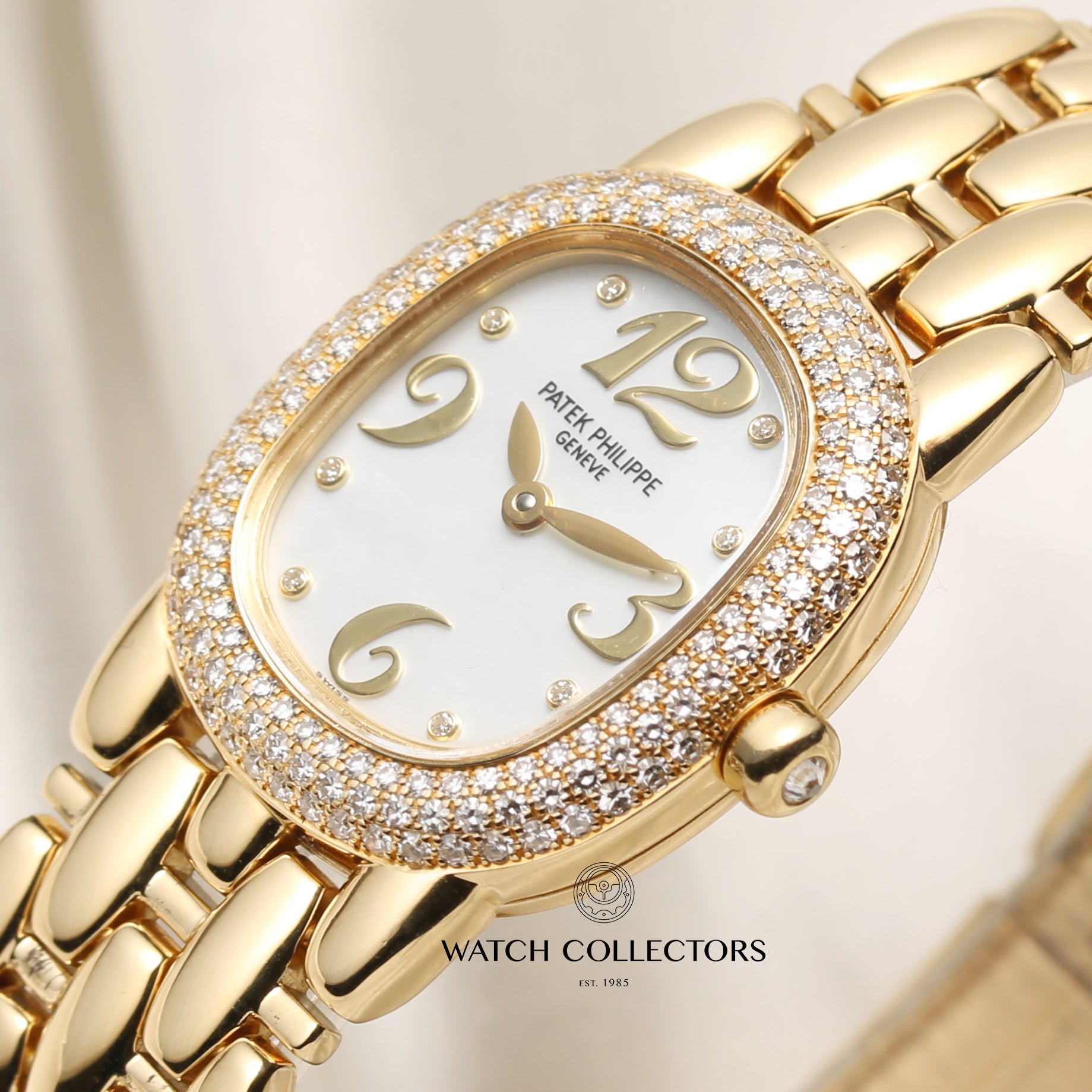 Patek Philippe 4831 MOP 18K Yellow Gold Second Hand Watch Collectors 4