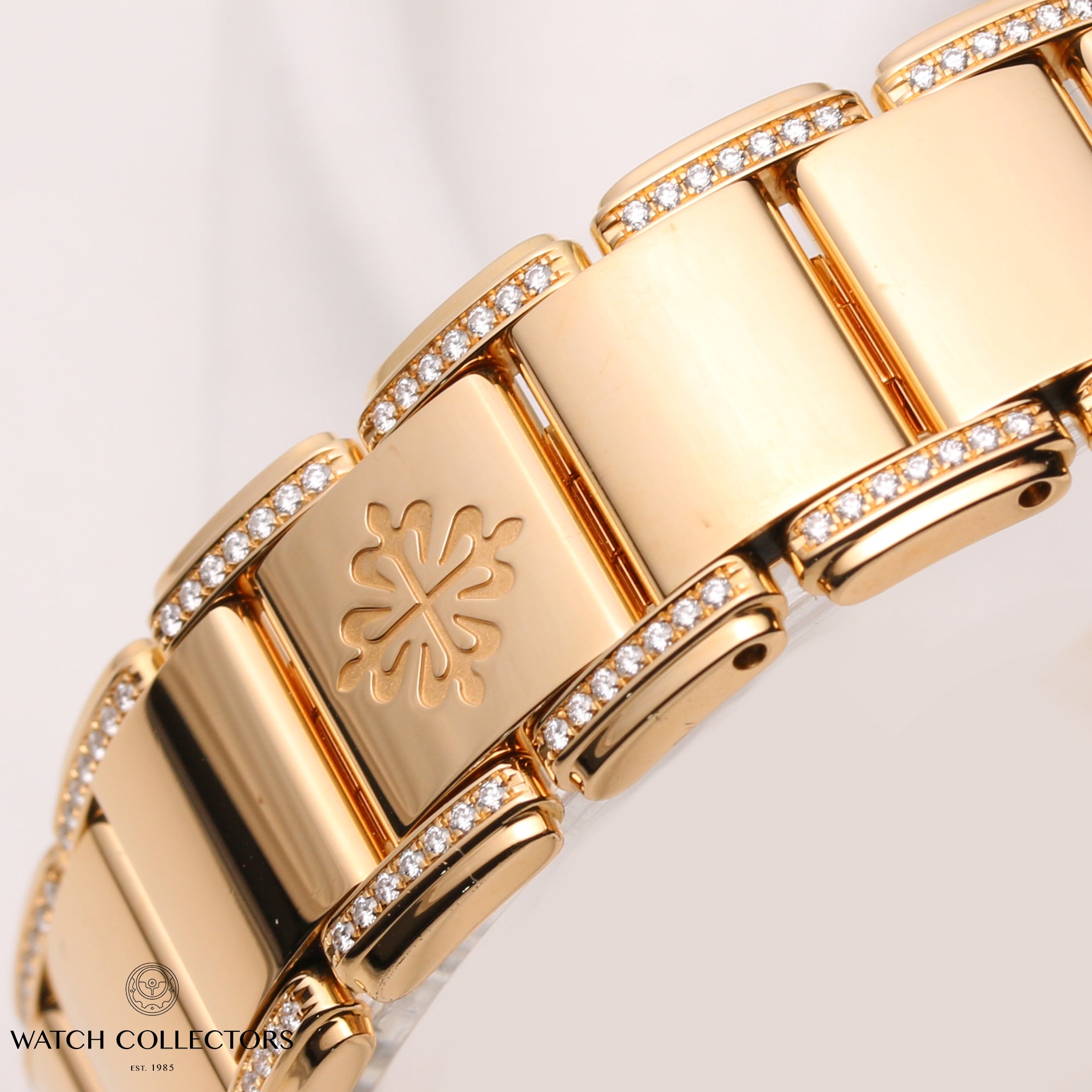 Patek-Philippe-4908-18K-Rose-Gold-Diamond-Chocolate-Dial-Bezel-Bracelet-Second-Hand-Watch-Collectors-9