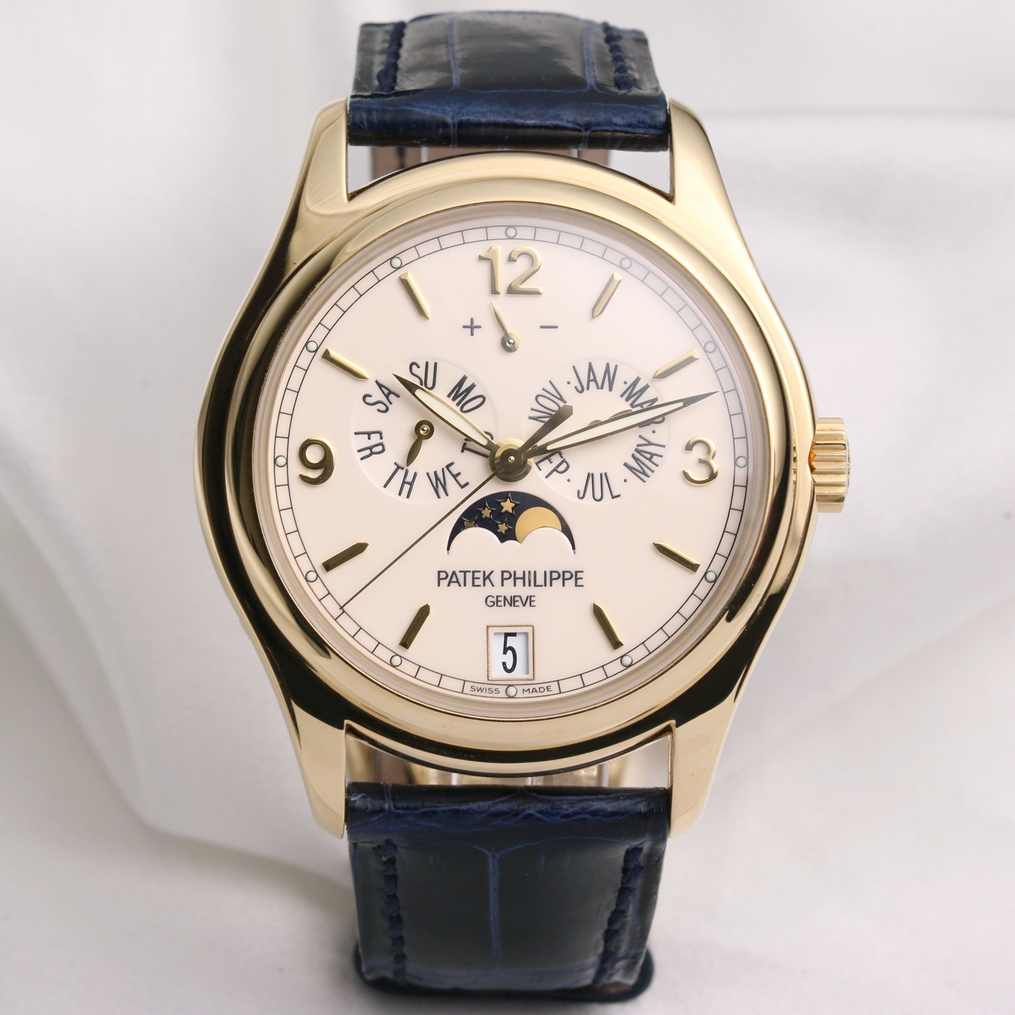 Patek Philippe Annual Calendar 5146J 18K Yellow Gold Second Hand Watch Collectors 1